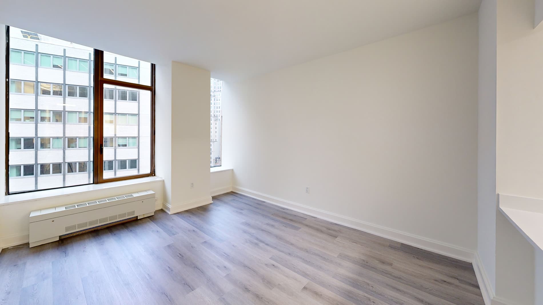 10 Hanover Square 2 of 5