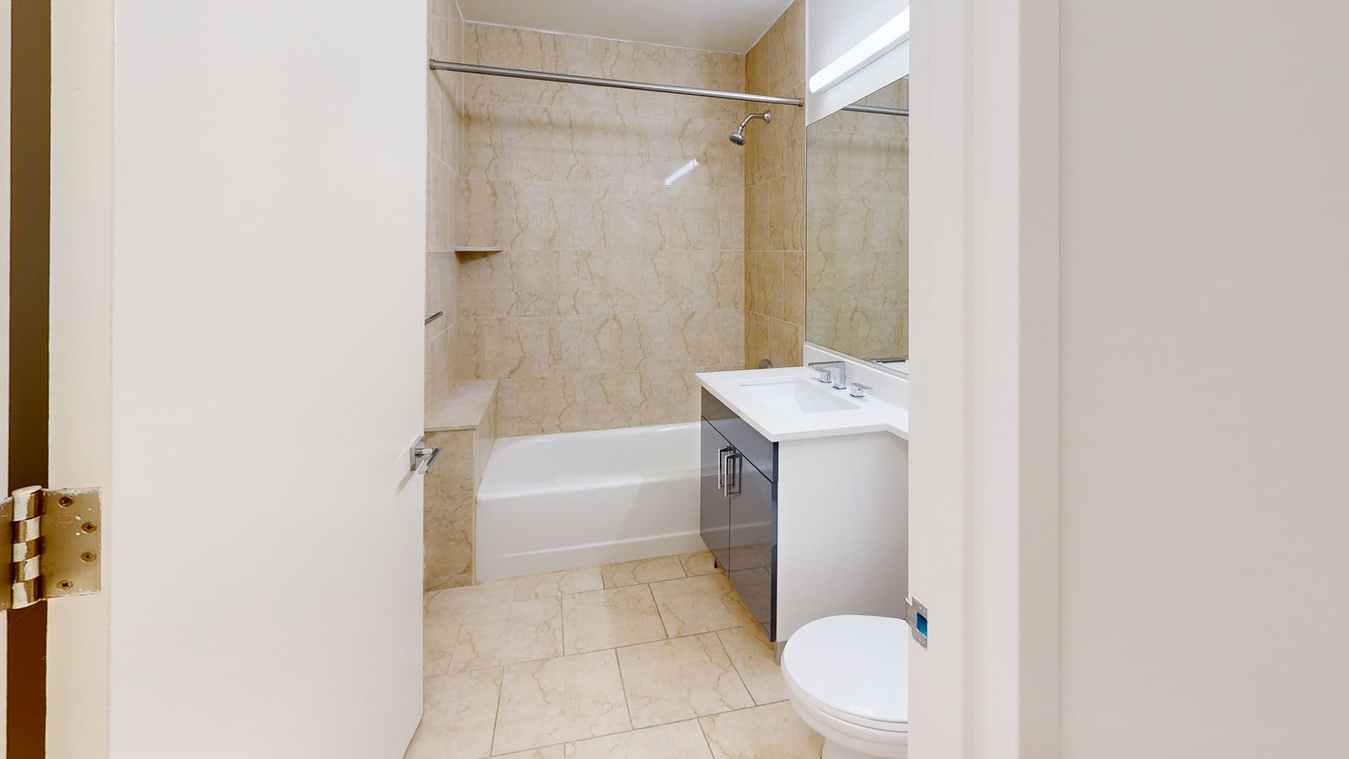 10 Hanover Square 4 of 5