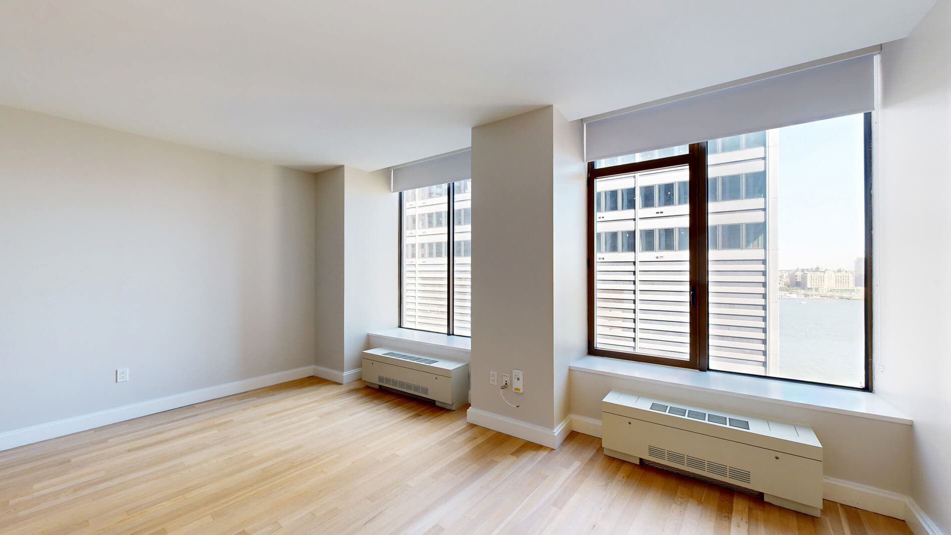 10 Hanover Square 3 of 5