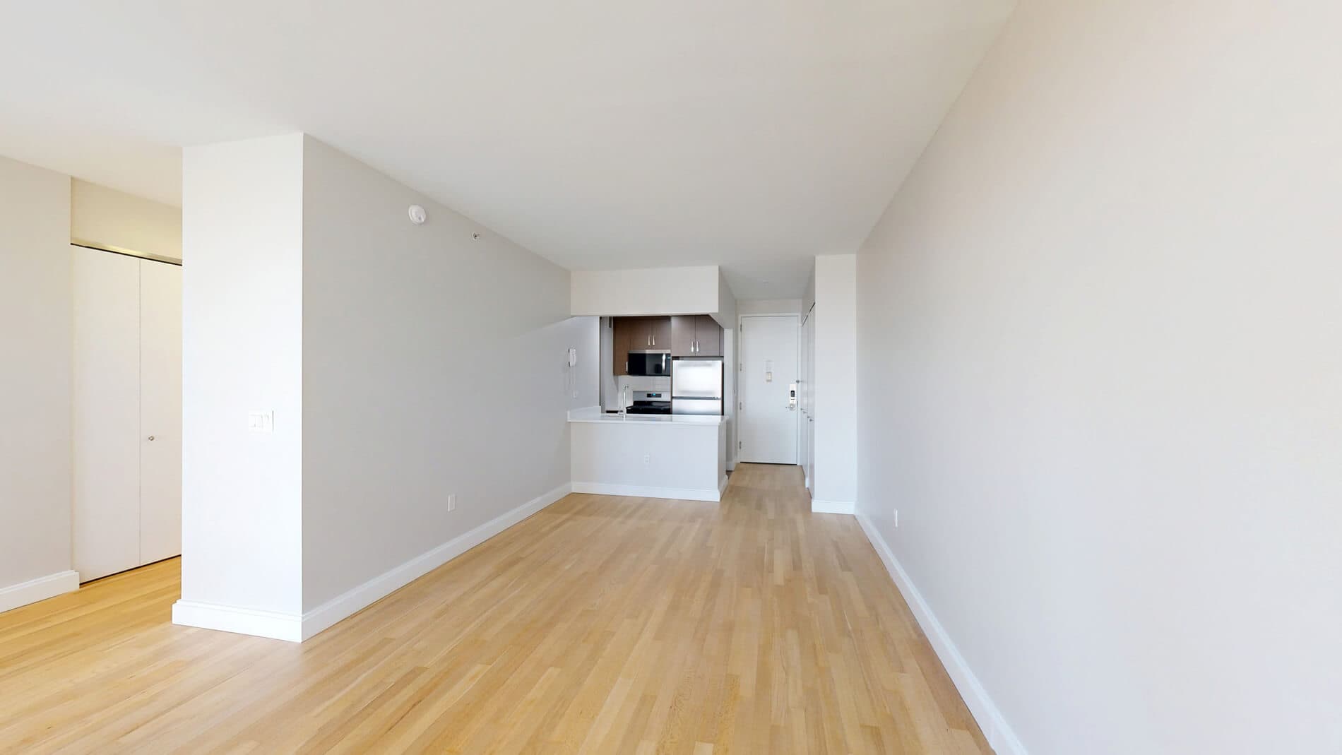 10 Hanover Square 2 of 5
