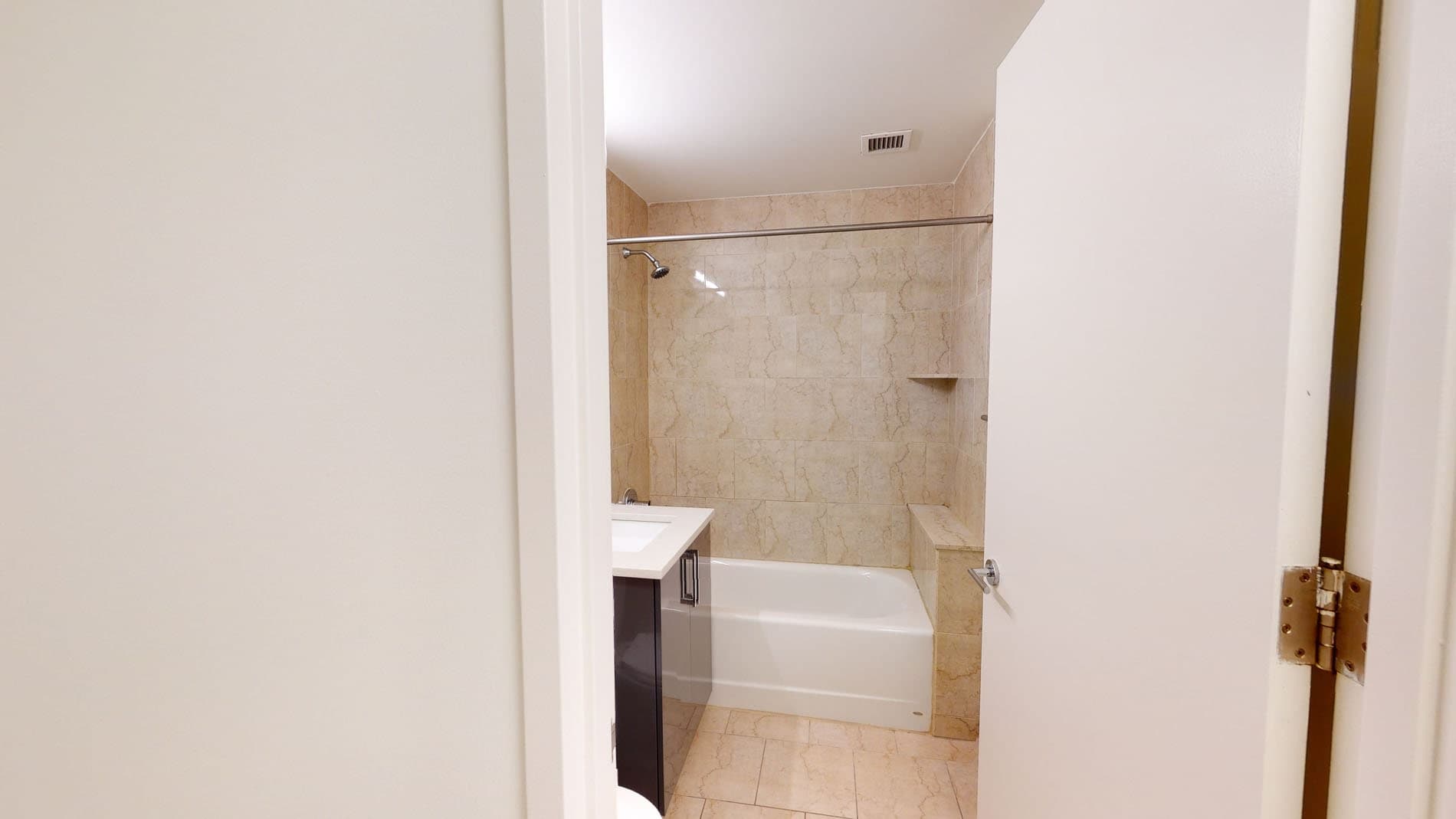 10 Hanover Square 4 of 5