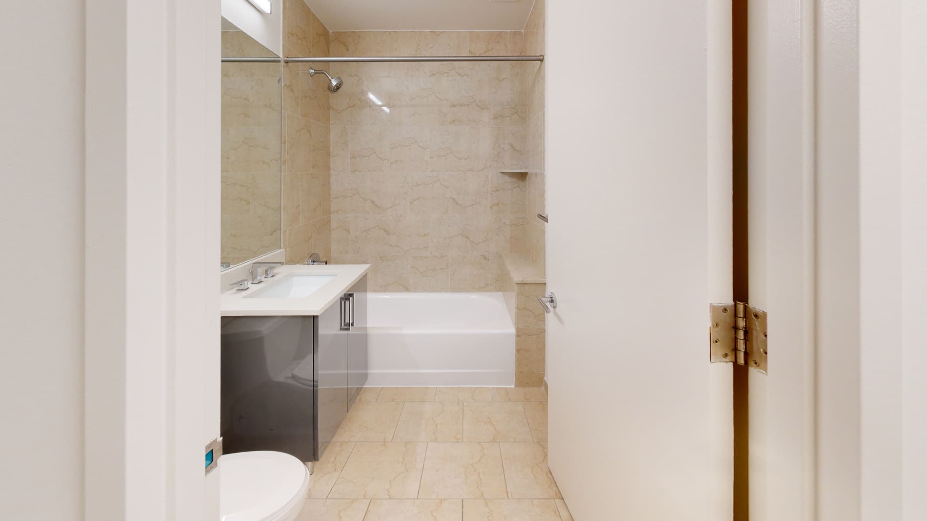 10 Hanover Square 3 of 4