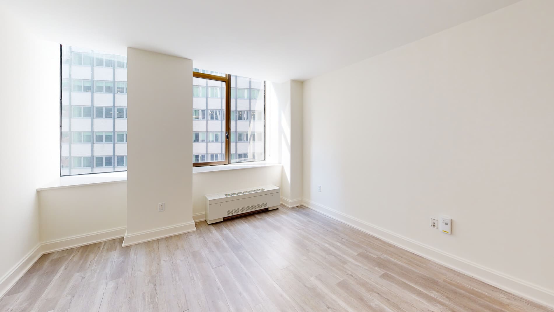 10 Hanover Square 2 of 4