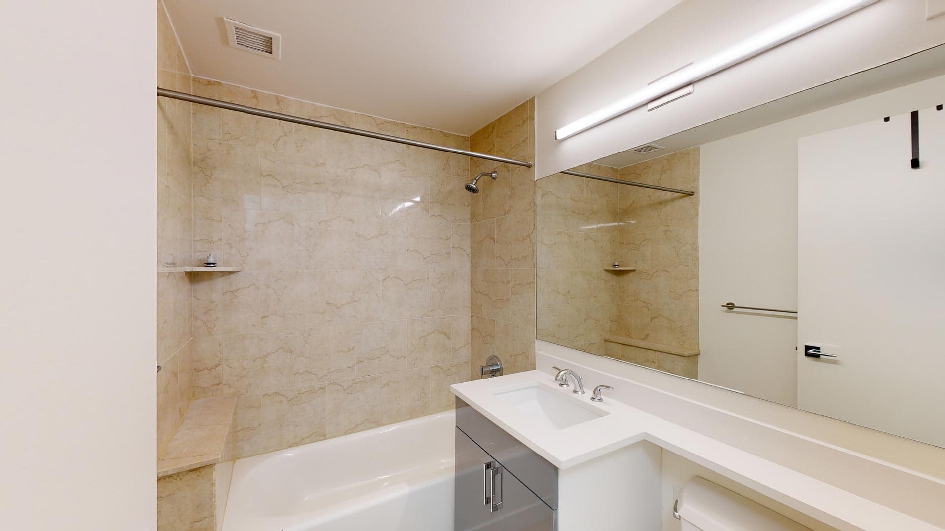 10 Hanover Square 4 of 5