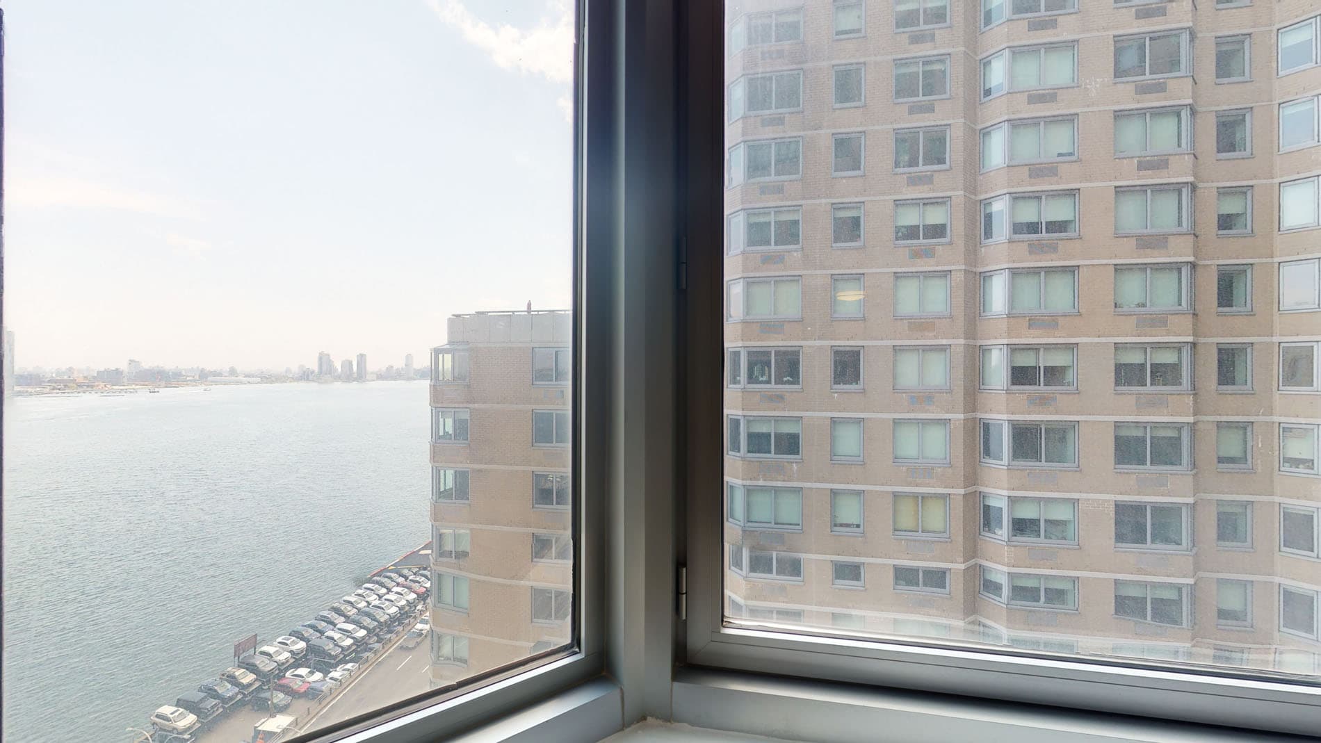 View 34 1 of 5
