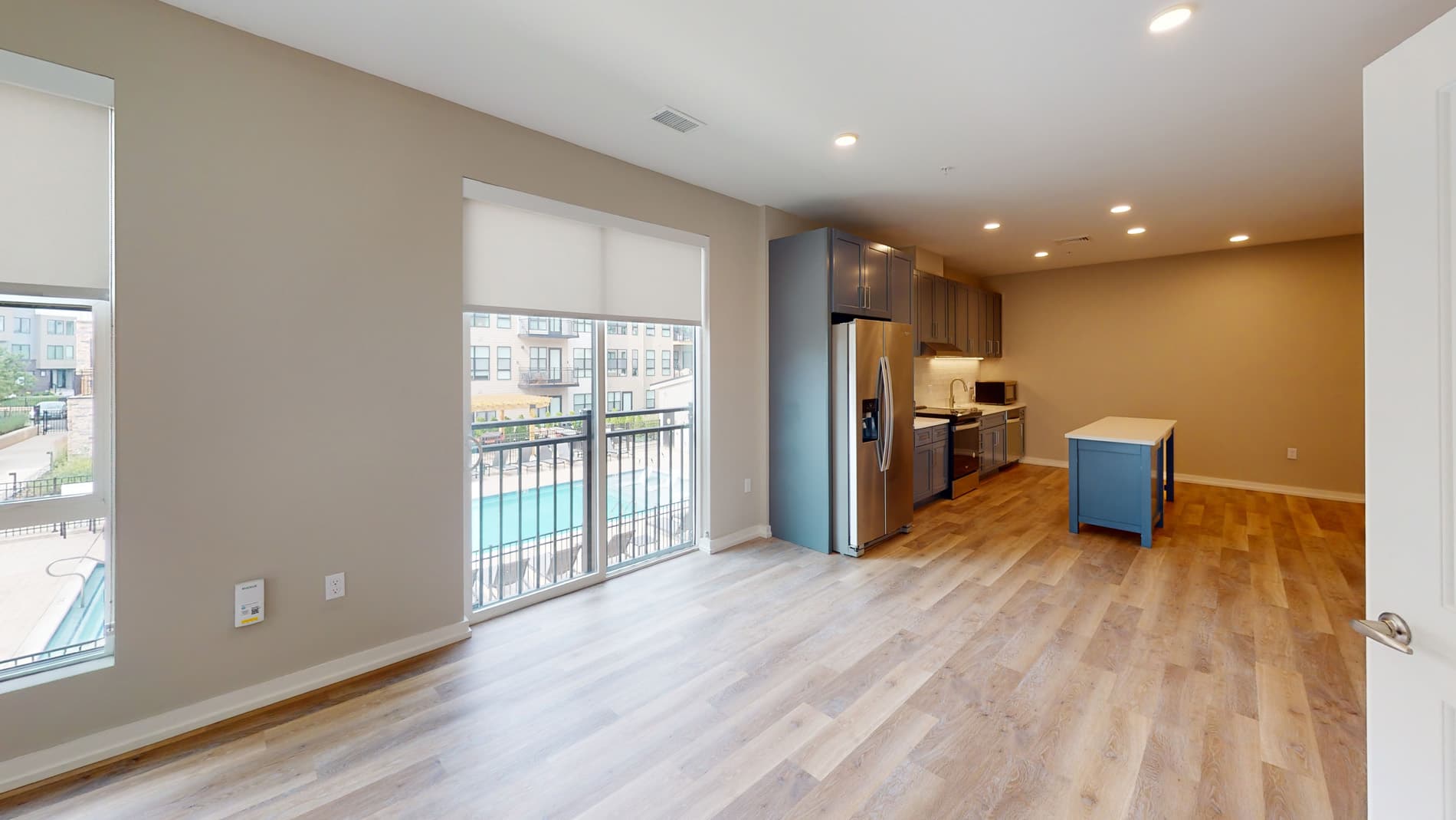 The George Apartments 2 of 5