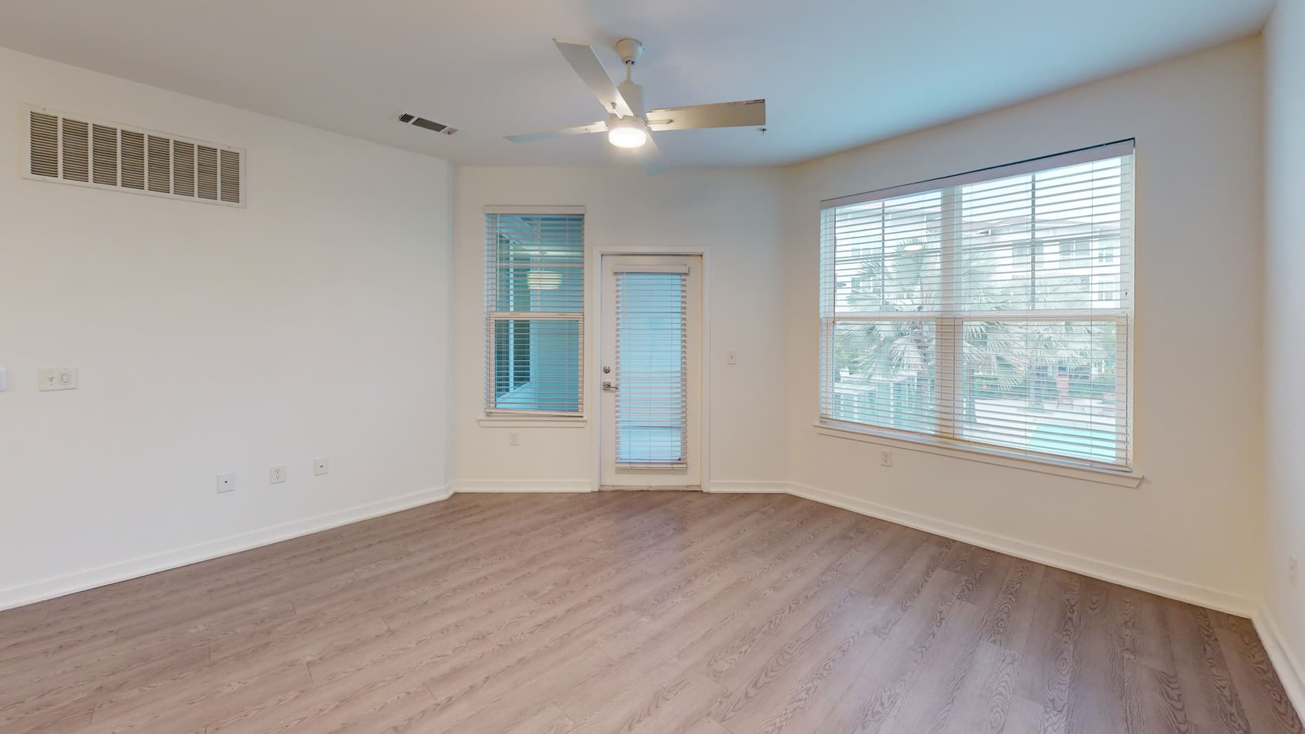 Essex Luxe Apartments 2 of 5