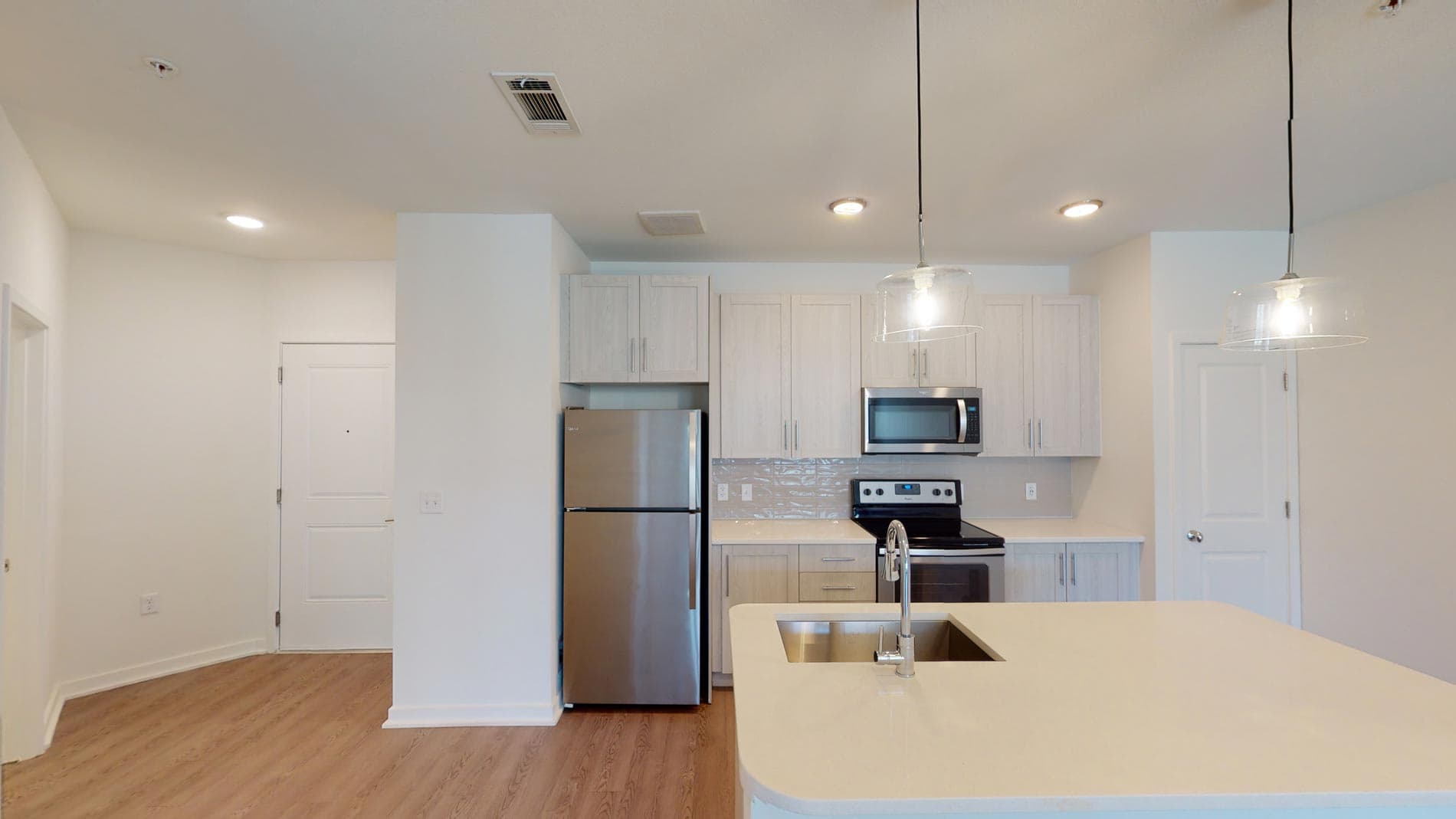Essex Luxe Apartments 2 of 5