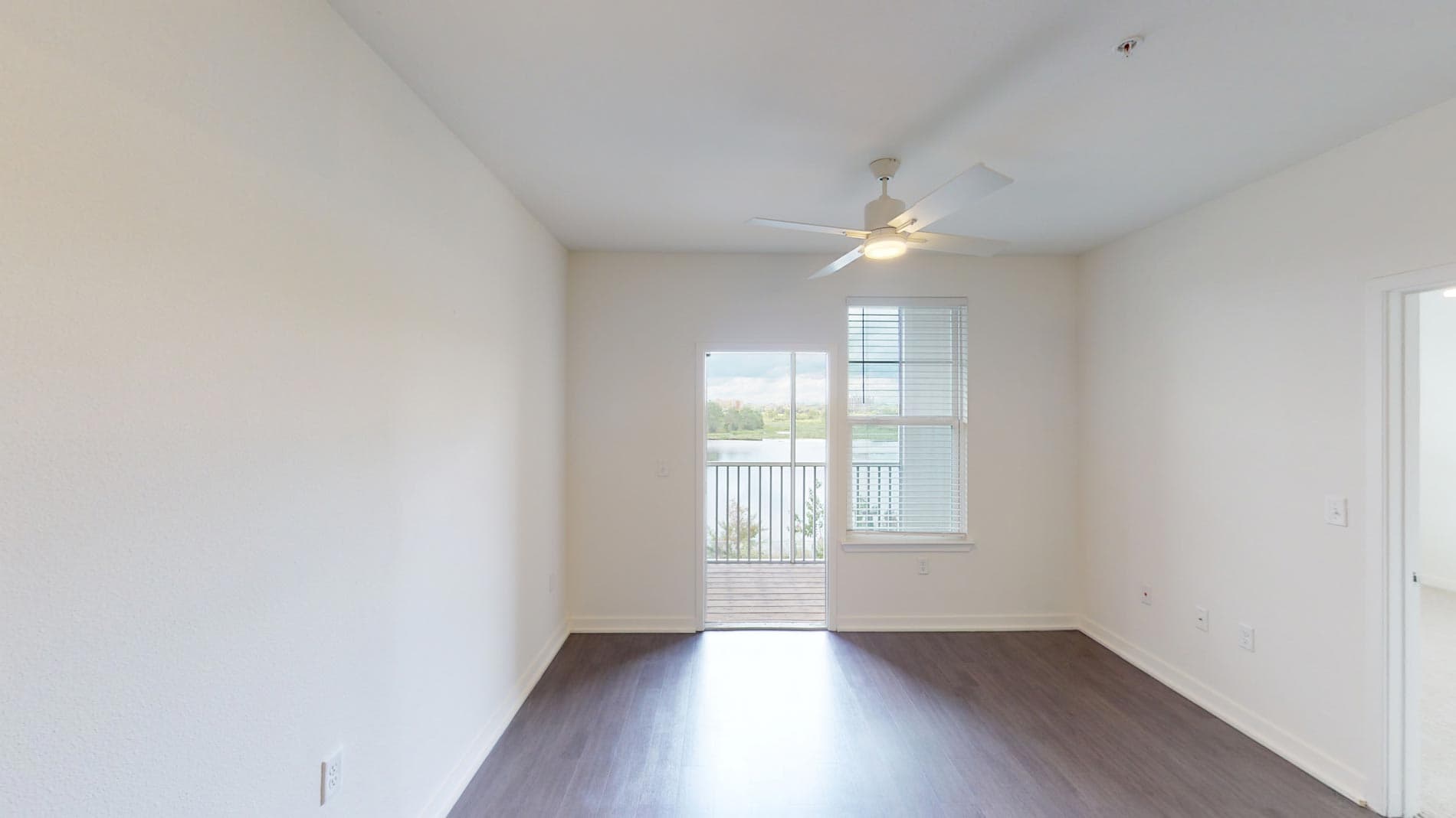Essex Luxe Apartments 2 of 5