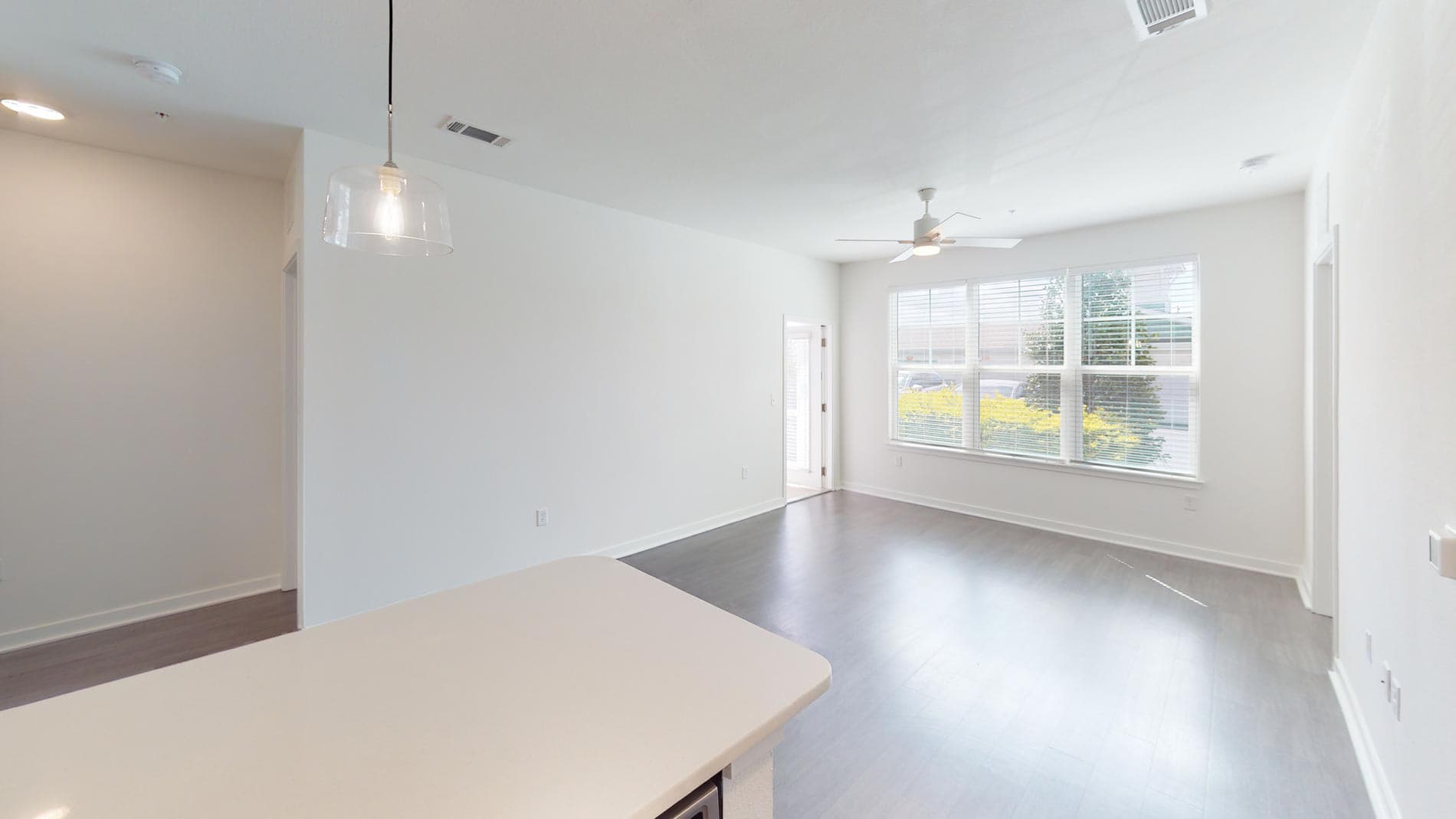Essex Luxe Apartments 2 of 5