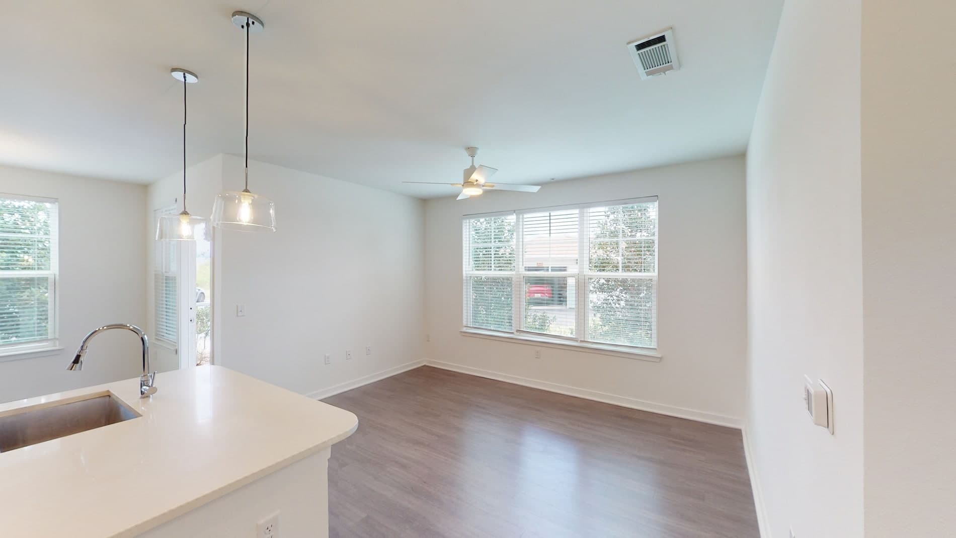 Essex Luxe Apartments 2 of 5