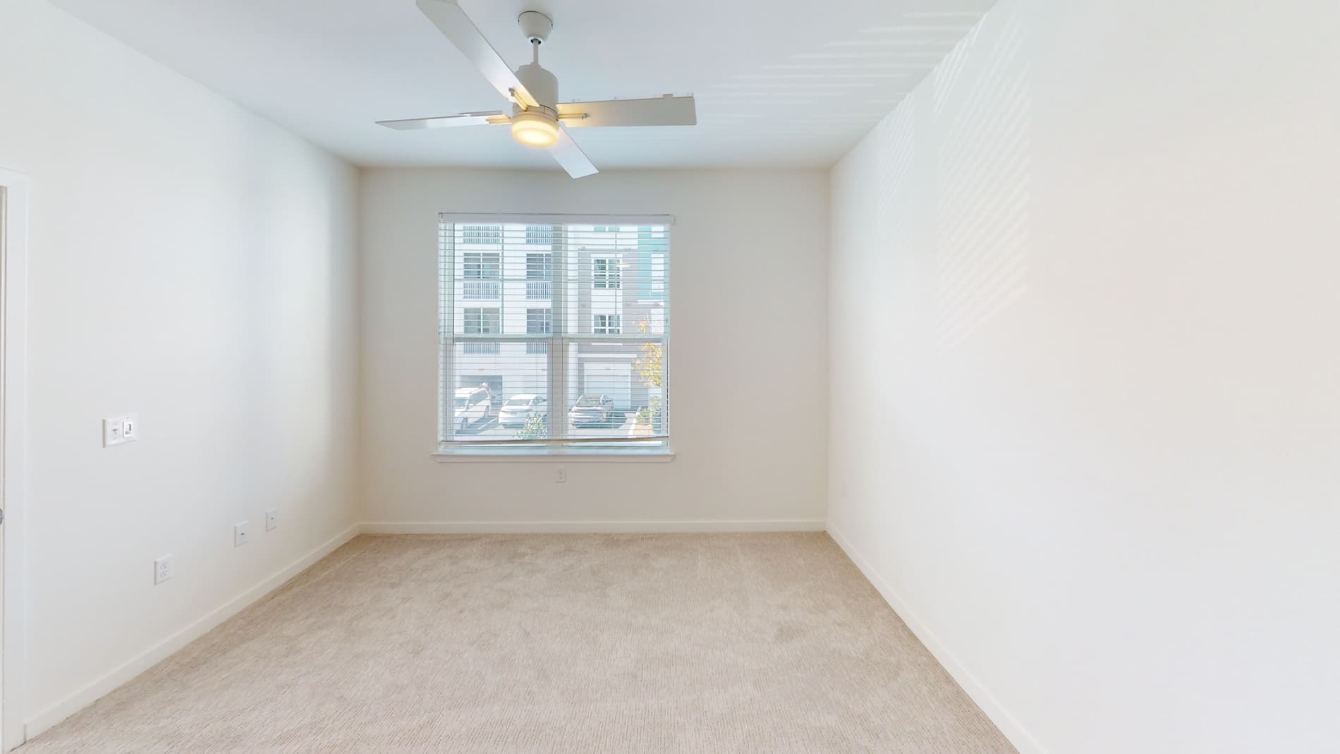 Essex Luxe Apartments 3 of 5