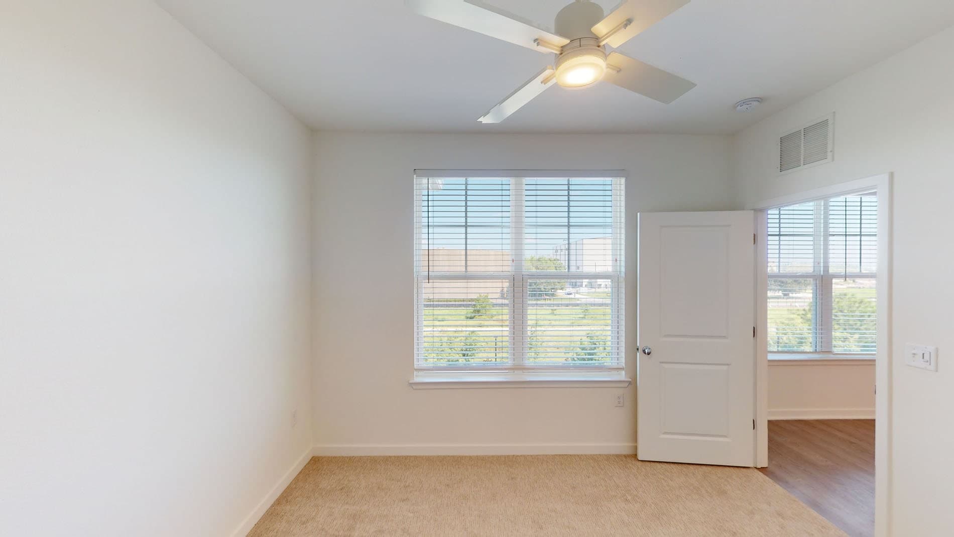 Essex Luxe Apartments 3 of 5
