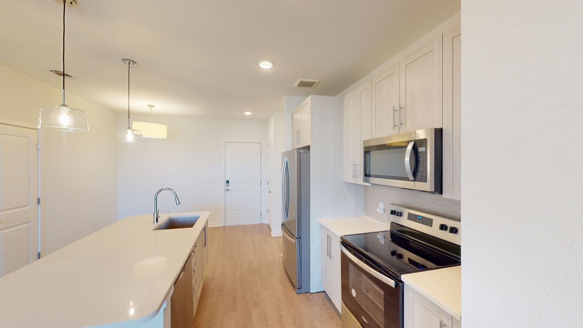 Essex Luxe Apartments 2 of 5