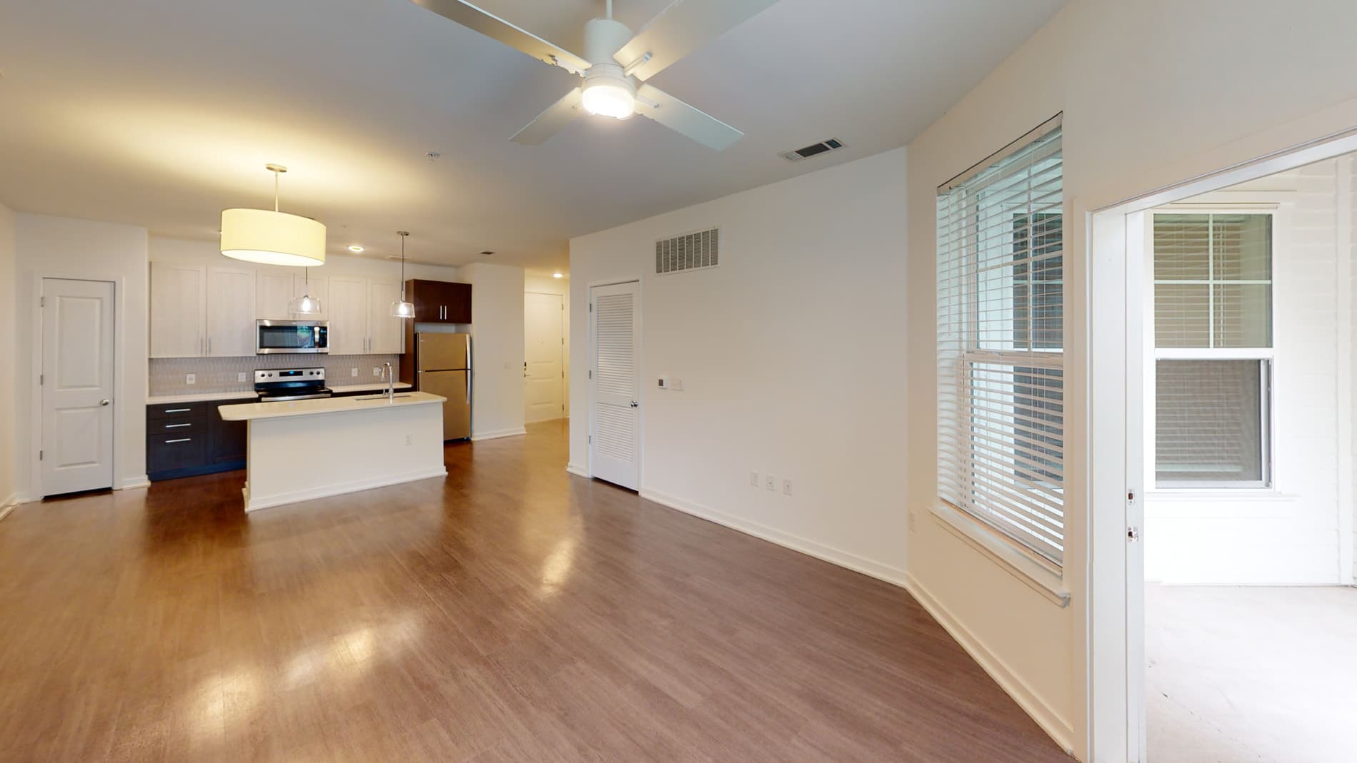 Essex Luxe Apartments 2 of 5
