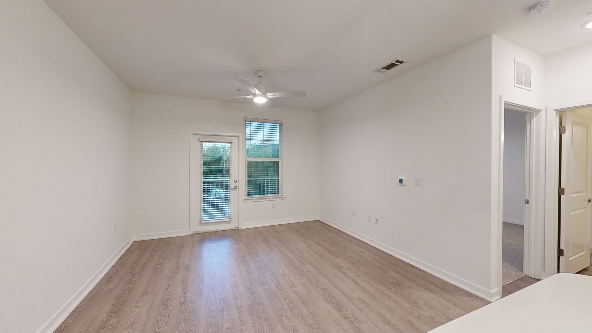 Essex Luxe Apartments 2 of 4