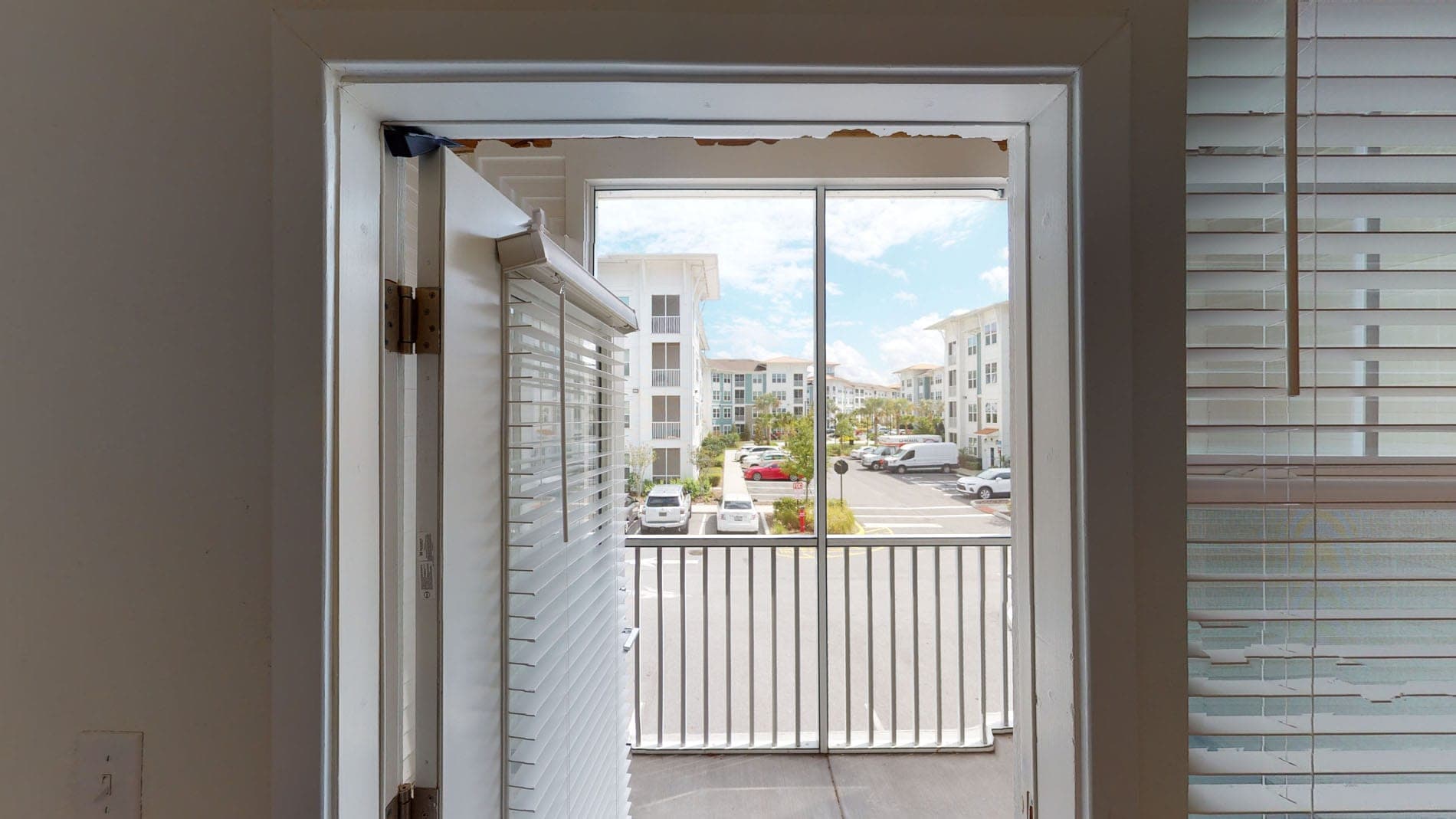 Essex Luxe Apartments 3 of 5