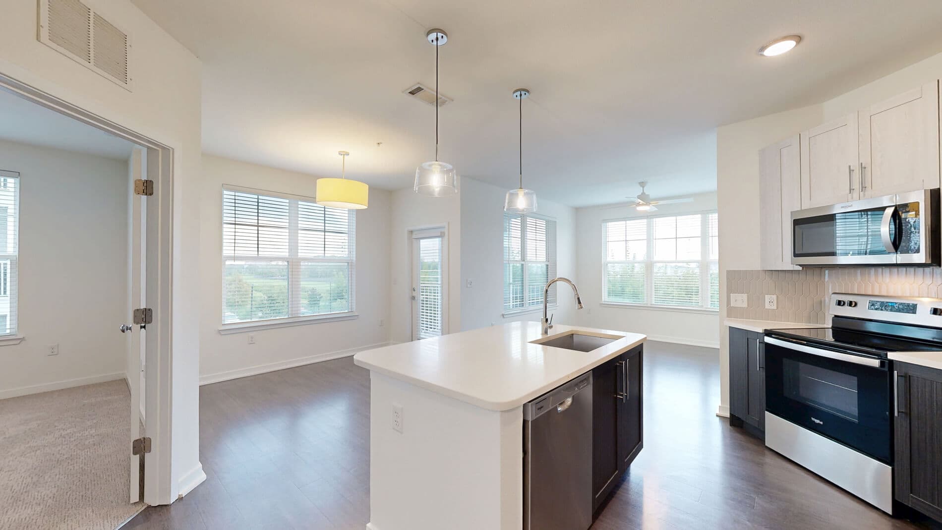 Essex Luxe Apartments 2 of 5