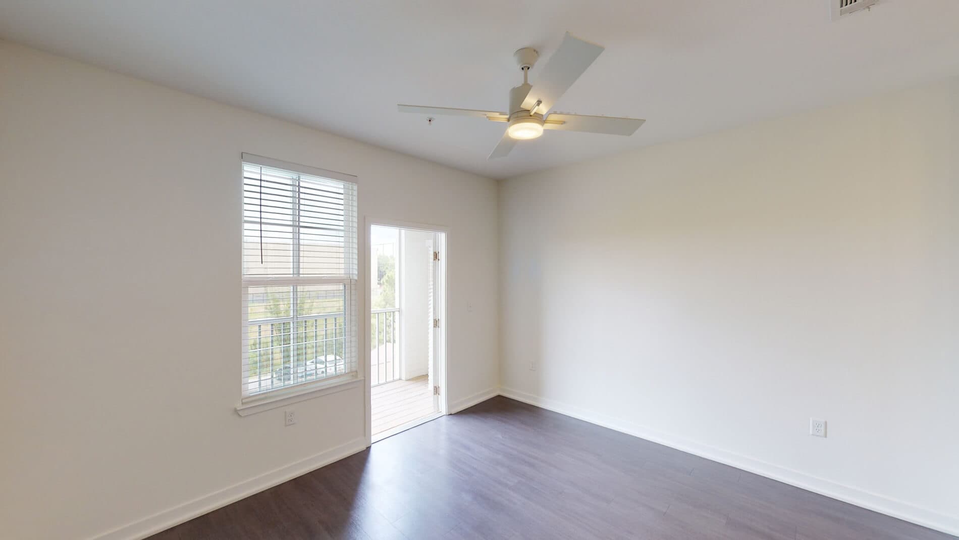 Essex Luxe Apartments 2 of 5