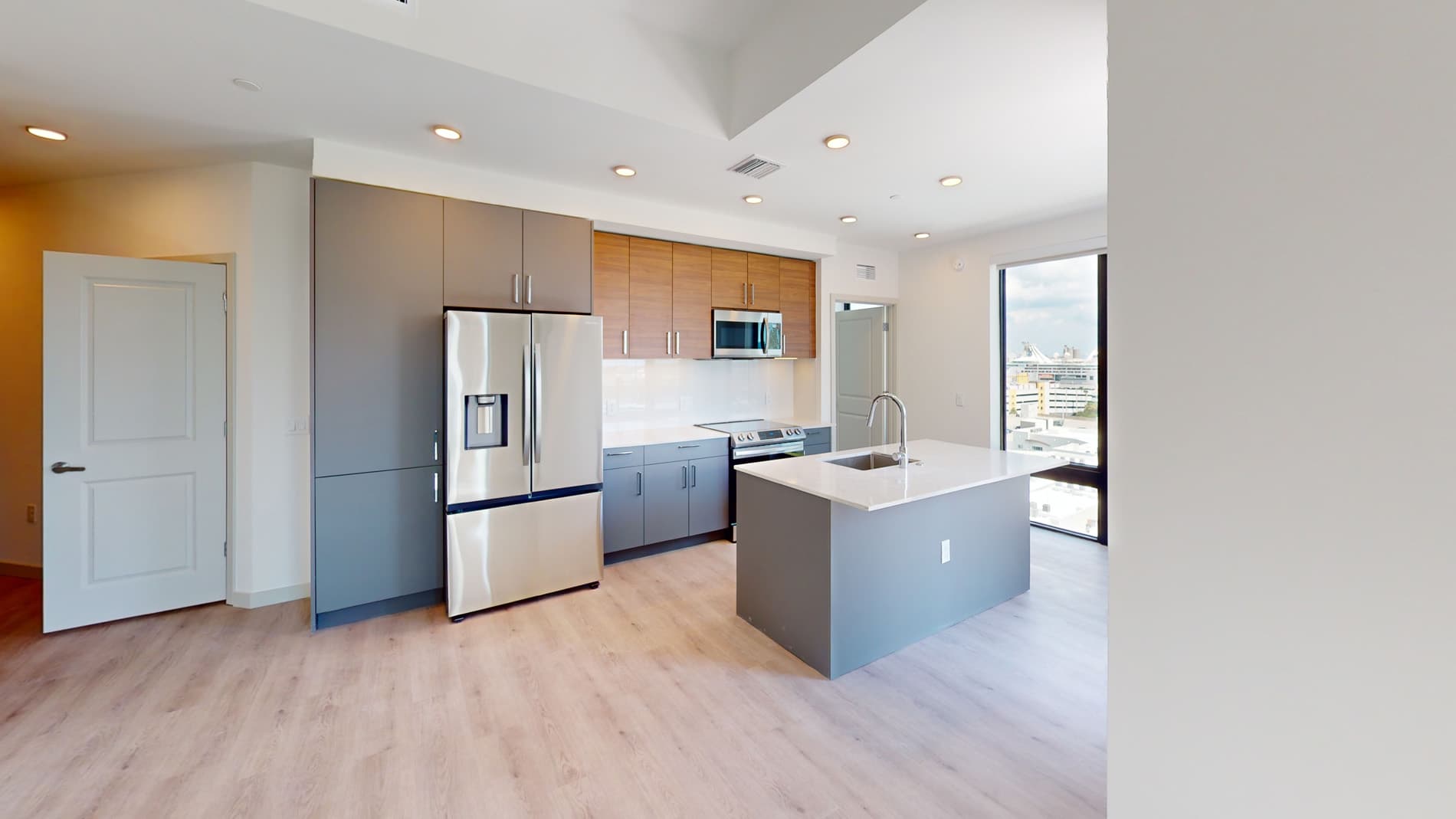 101 N Meridian 1 of 5