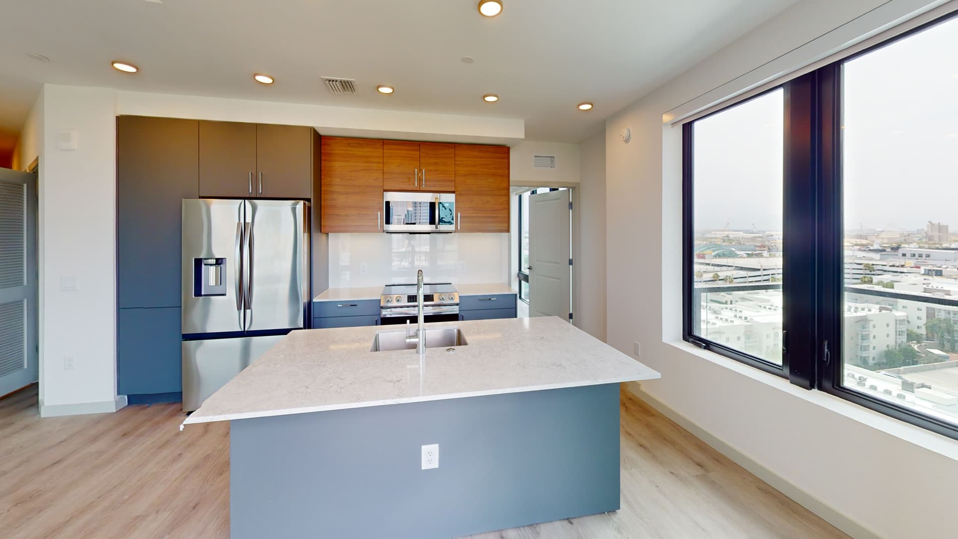 101 N Meridian 1 of 5