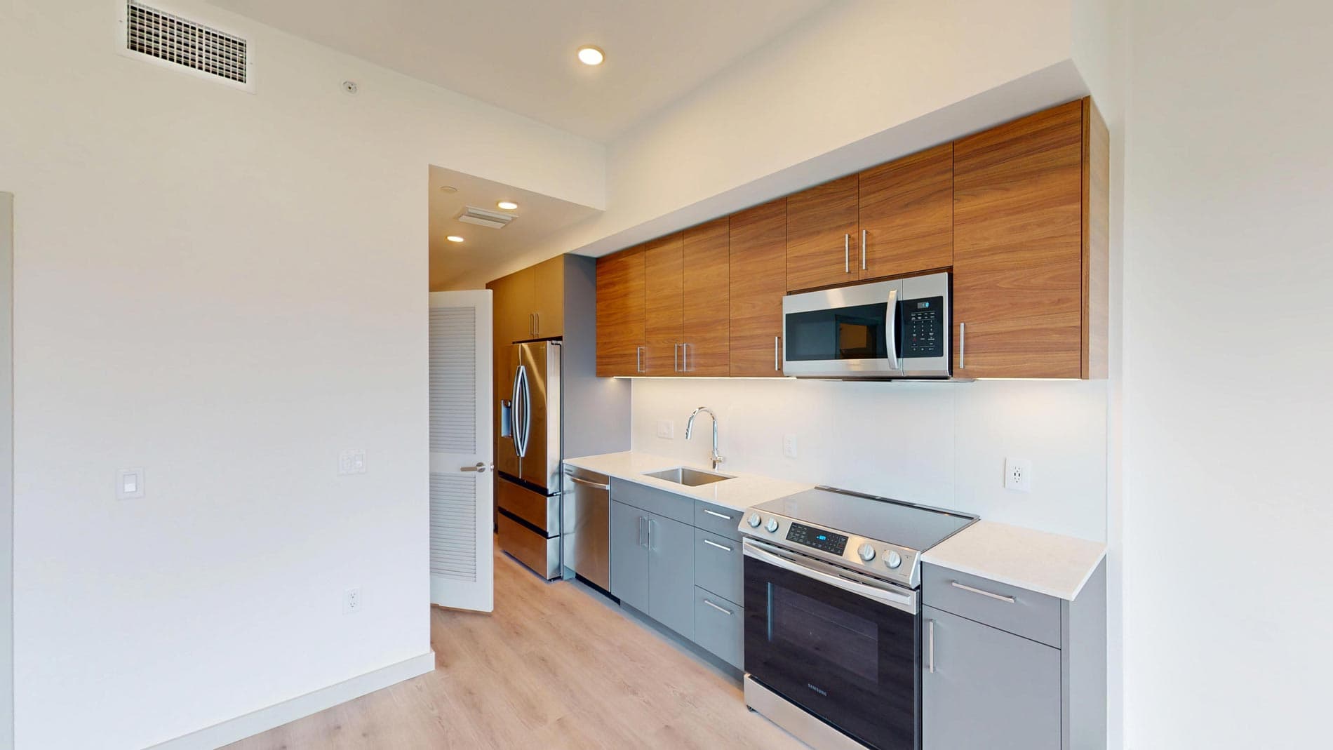 101 N Meridian 1 of 5