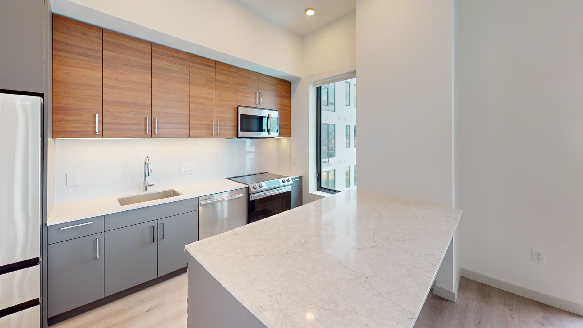 101 N Meridian 1 of 5