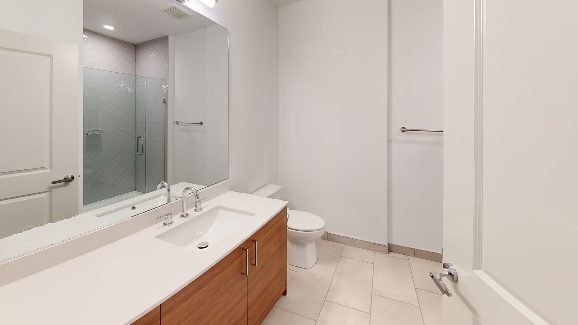 101 N Meridian 3 of 4