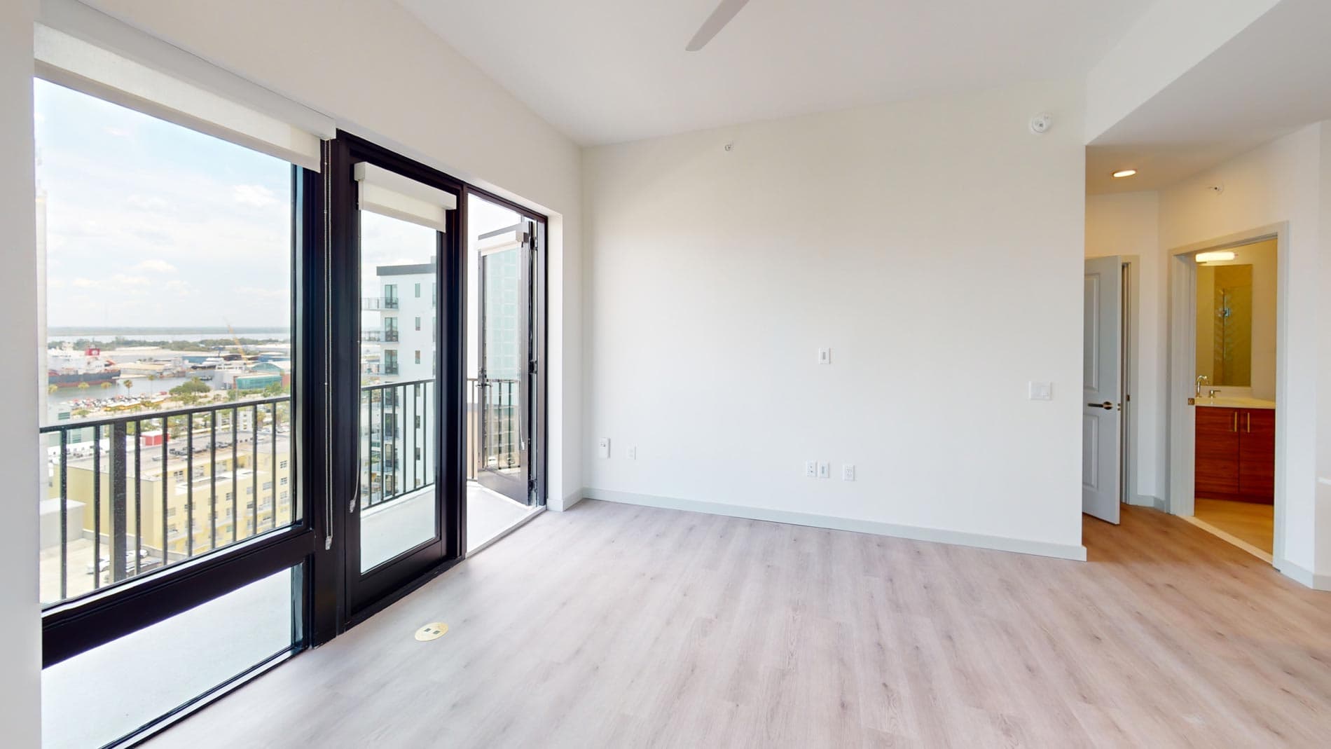 101 N Meridian 2 of 5