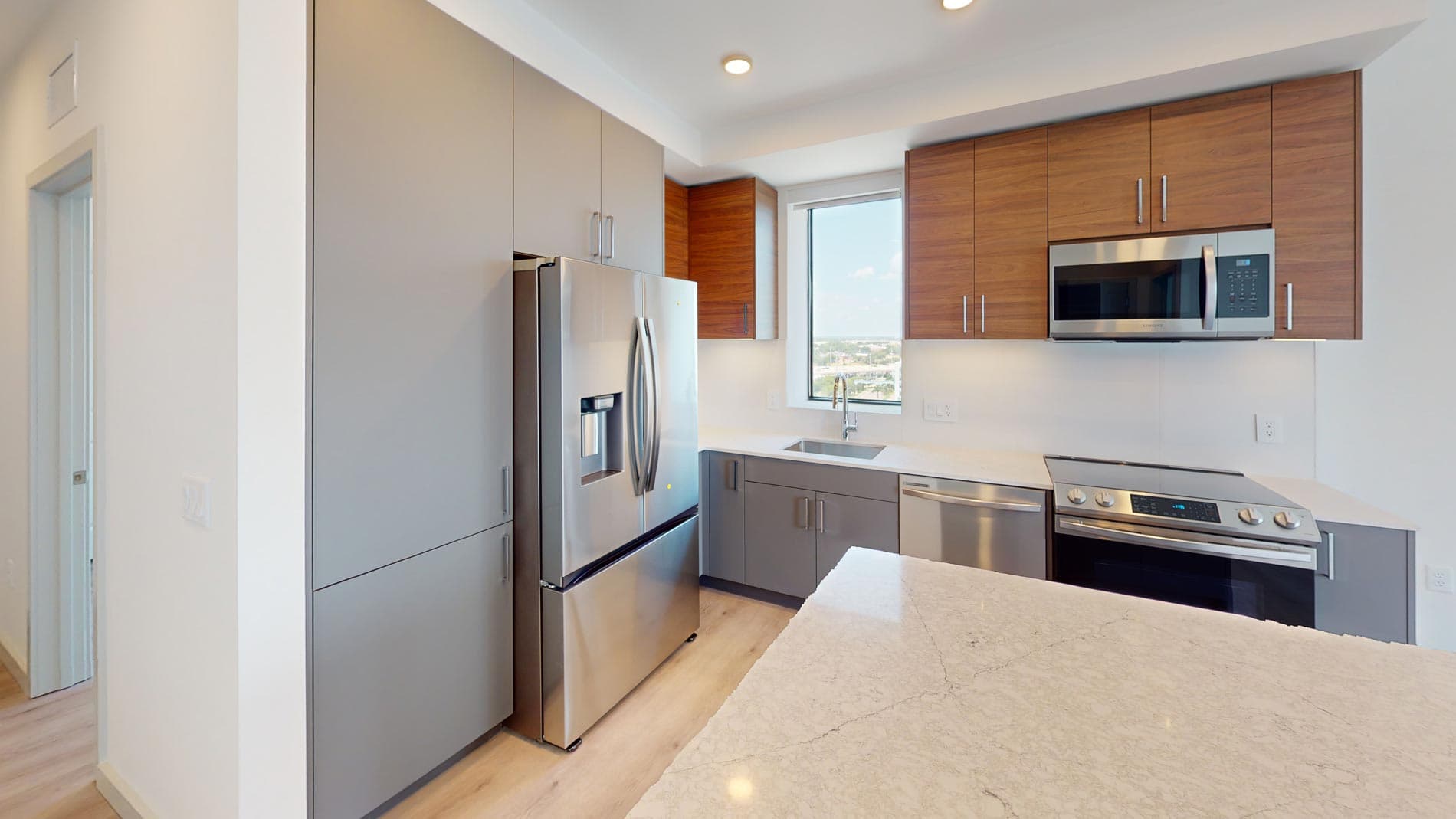 101 N Meridian 1 of 5