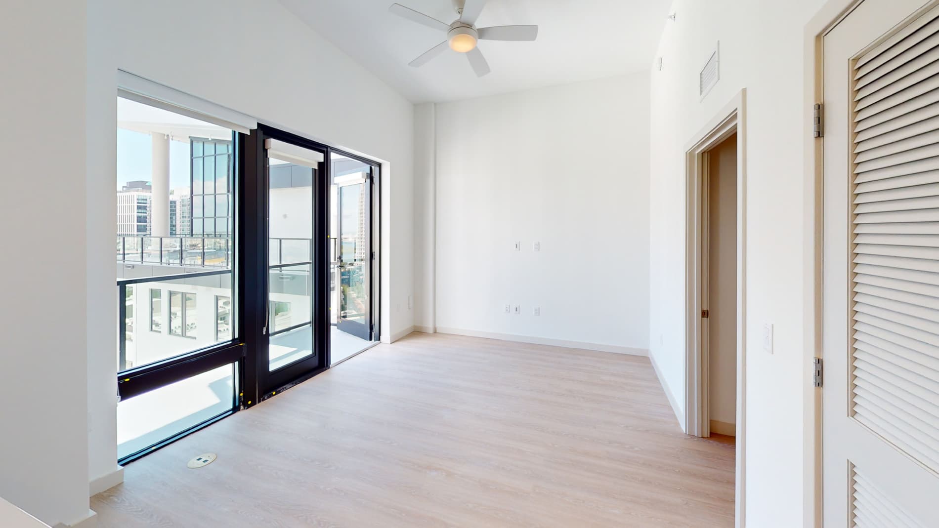 101 N Meridian 4 of 5