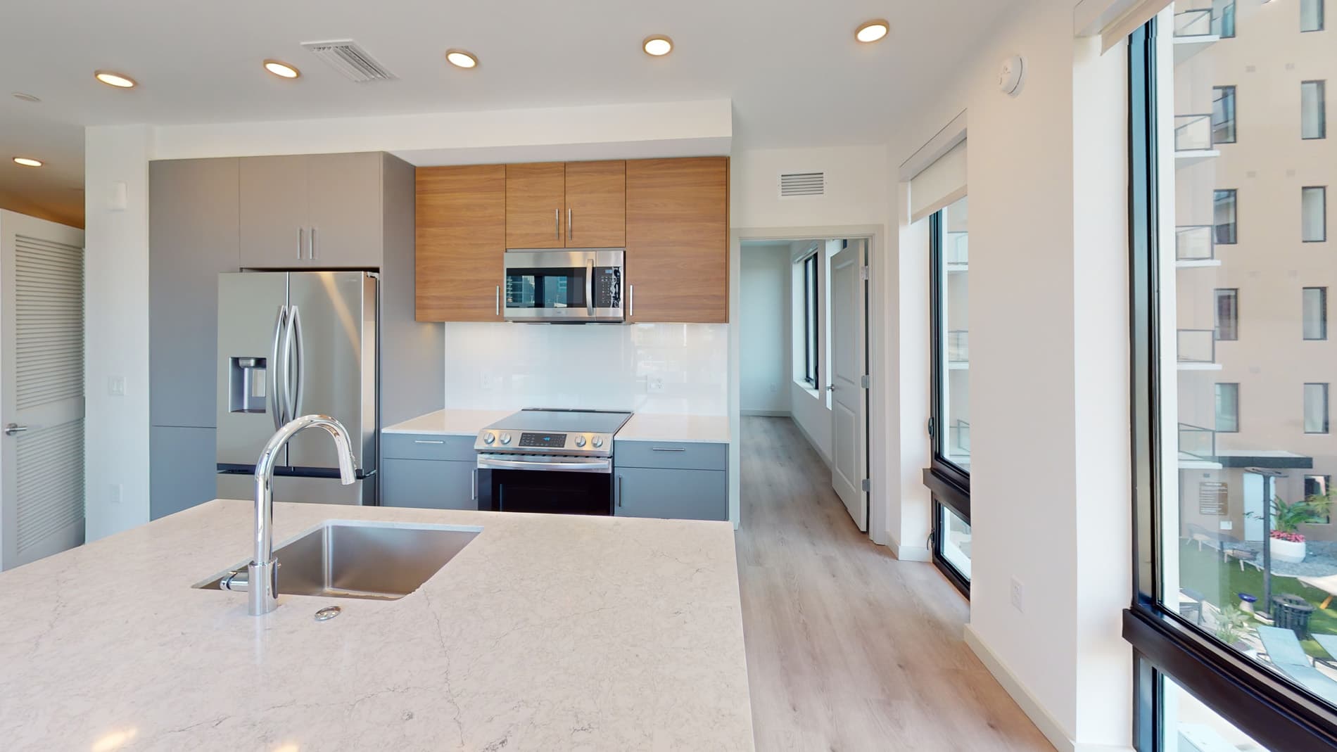 101 N Meridian 1 of 5
