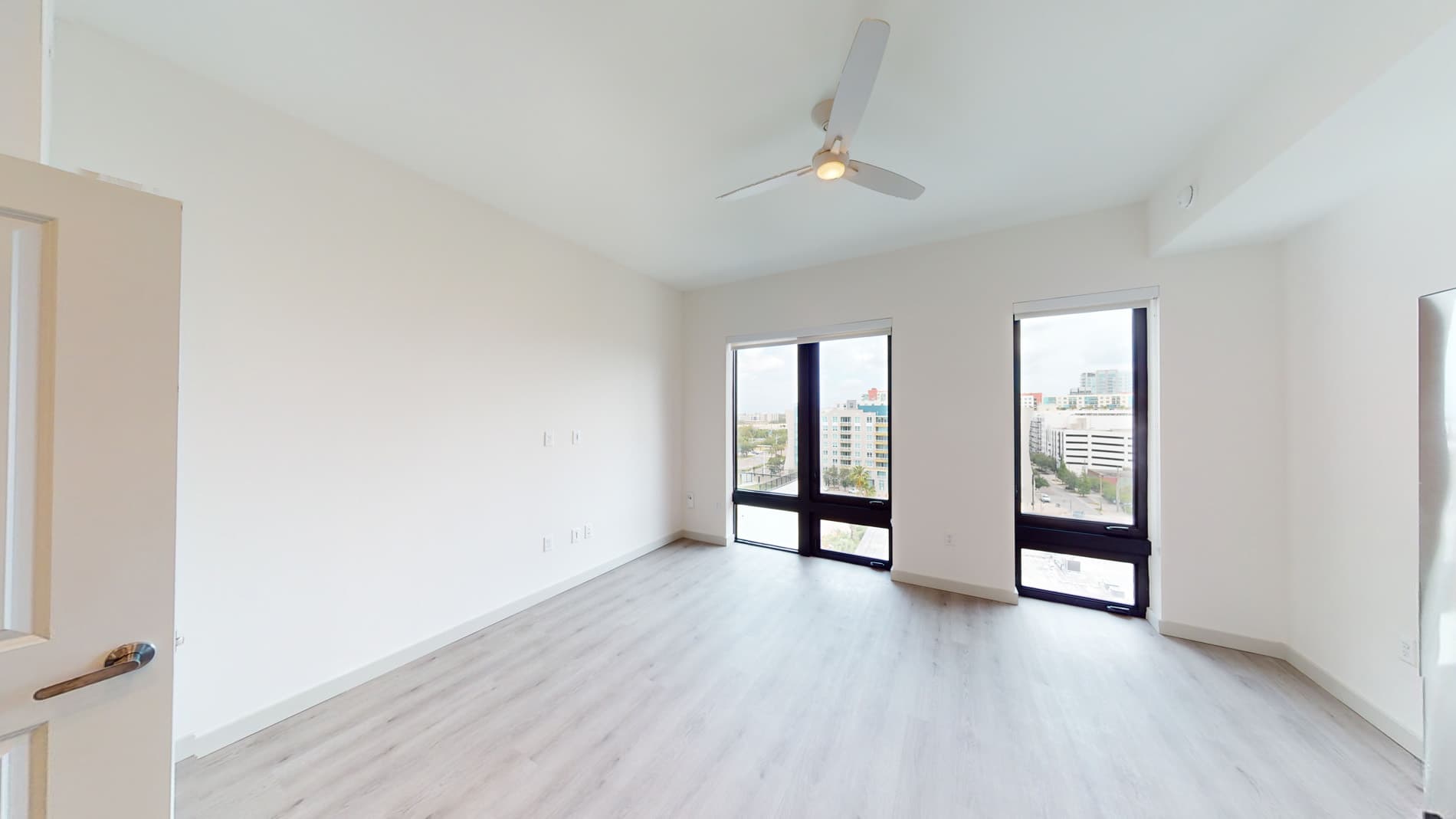 101 N Meridian 2 of 4