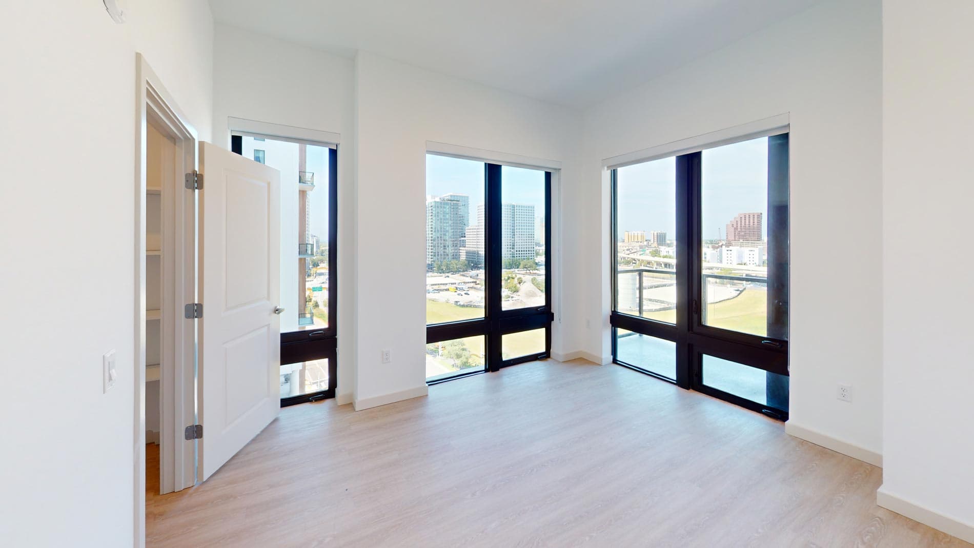 101 N Meridian 4 of 5