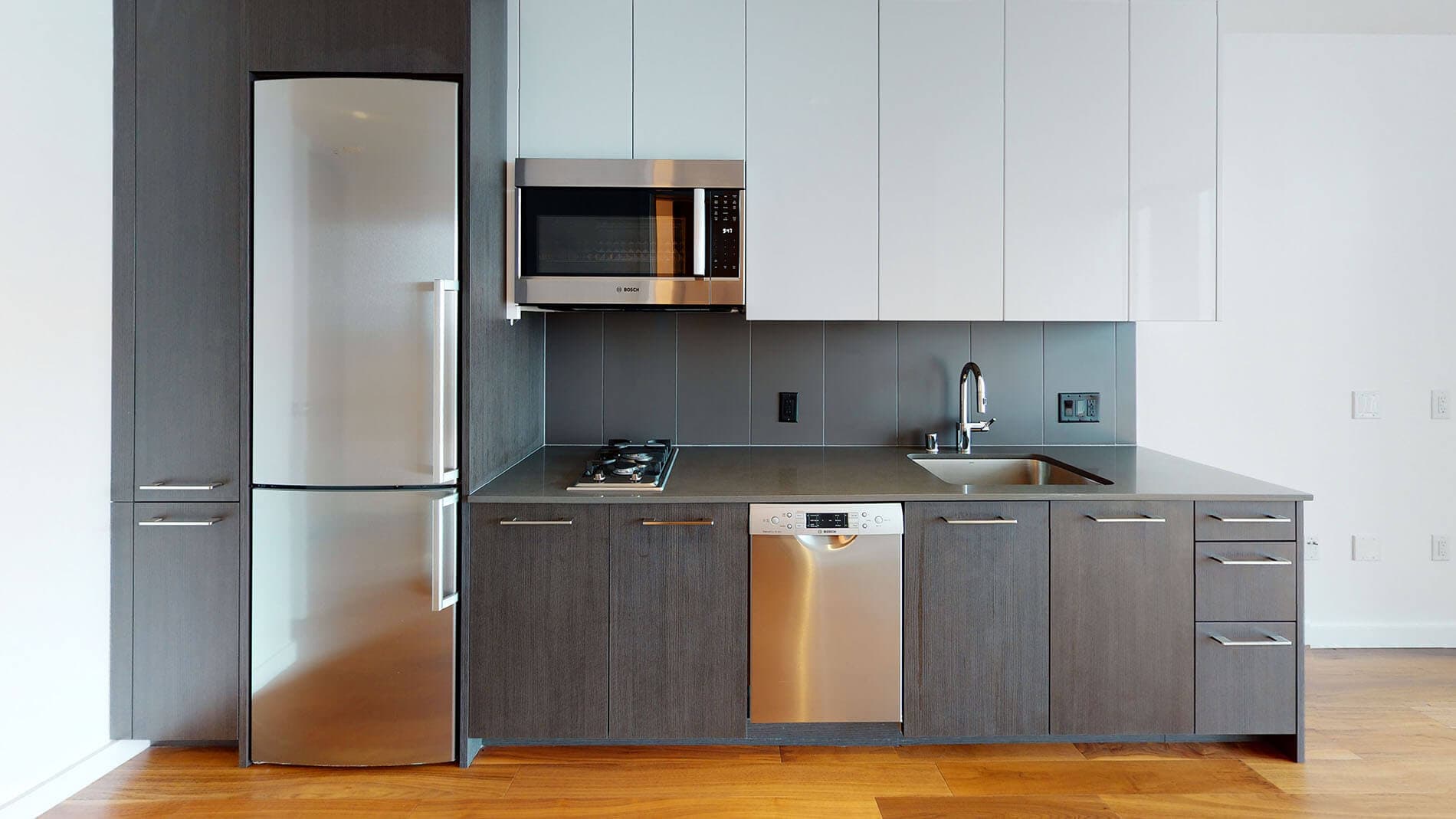 399 Fremont 1 of 4