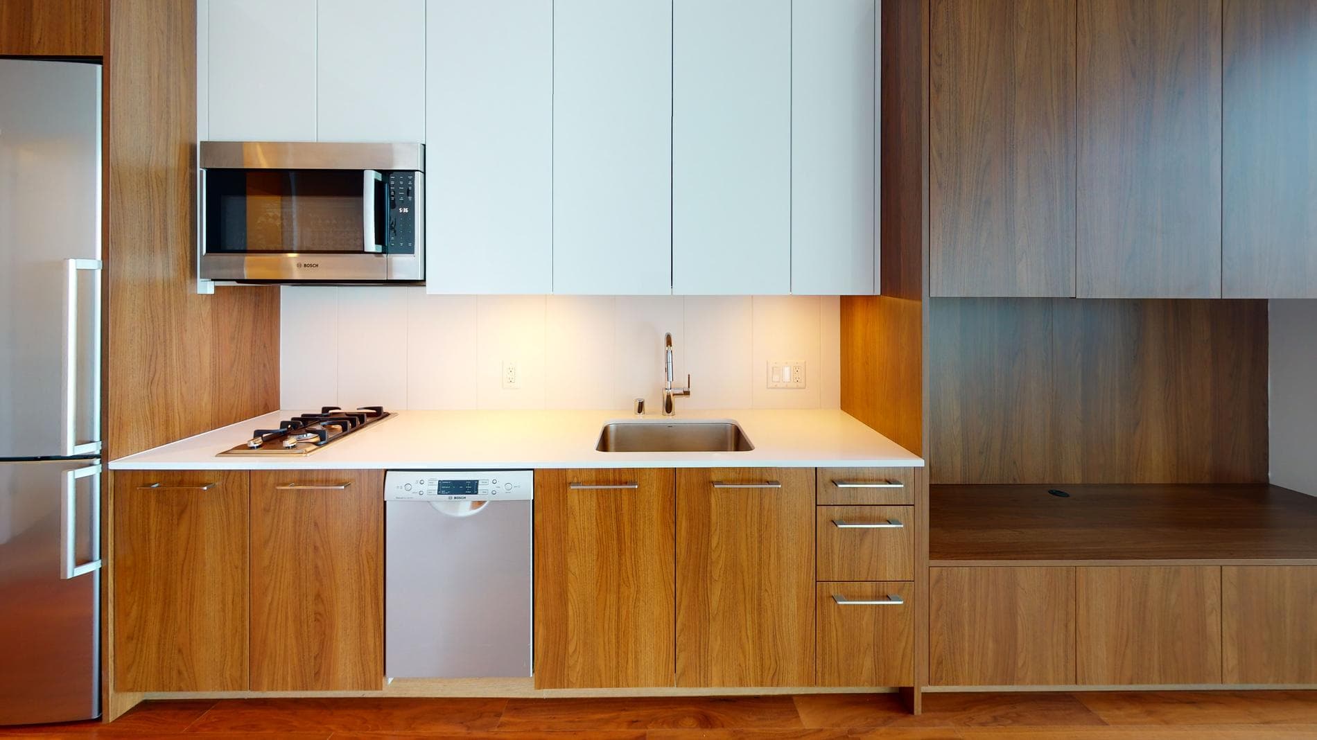 399 Fremont 1 of 4