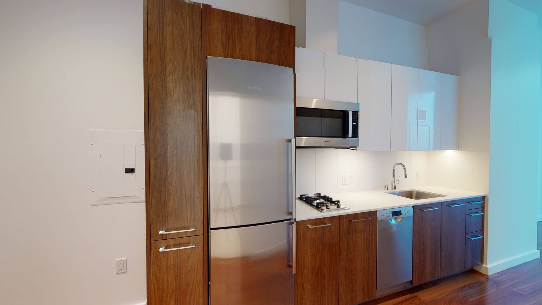 399 Fremont 1 of 4