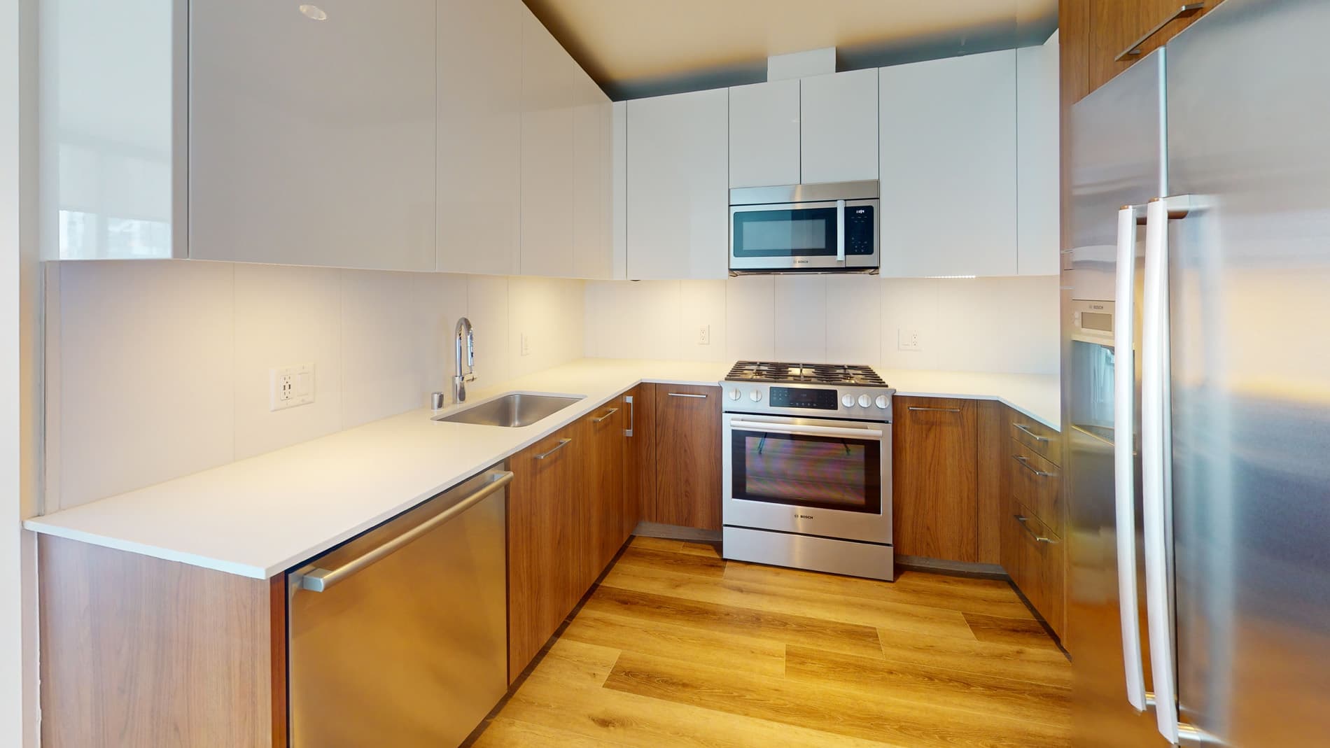 399 Fremont 1 of 5