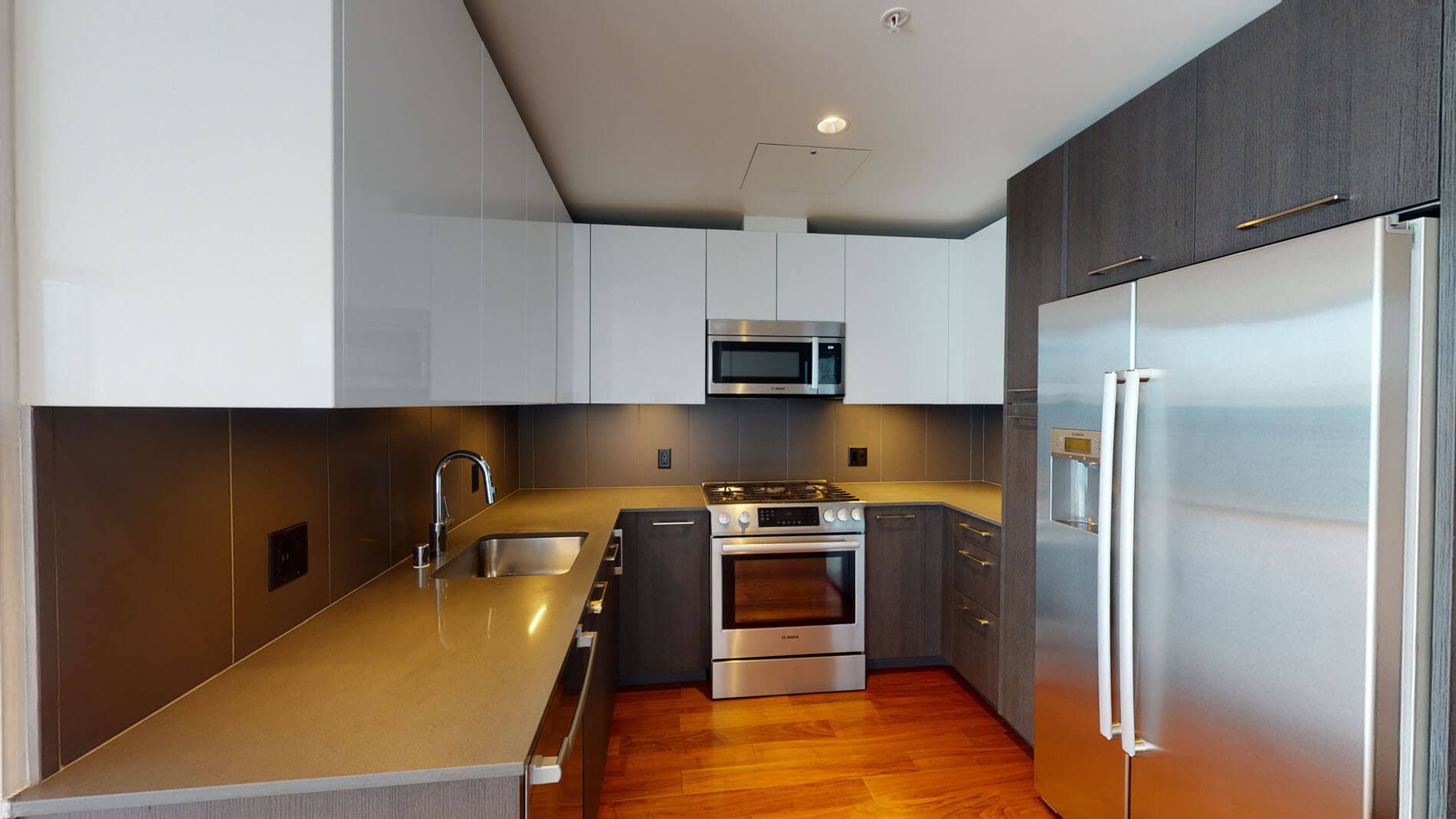 399 Fremont 2 of 5