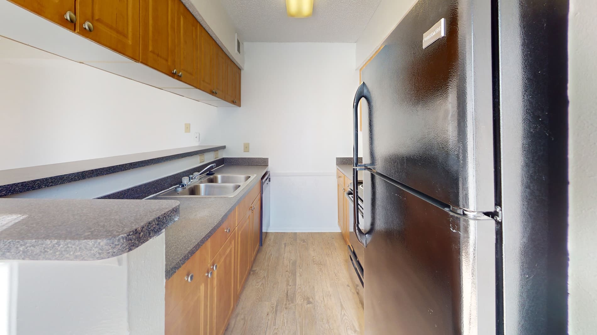 Addison Apartments at the Park 1 of 5