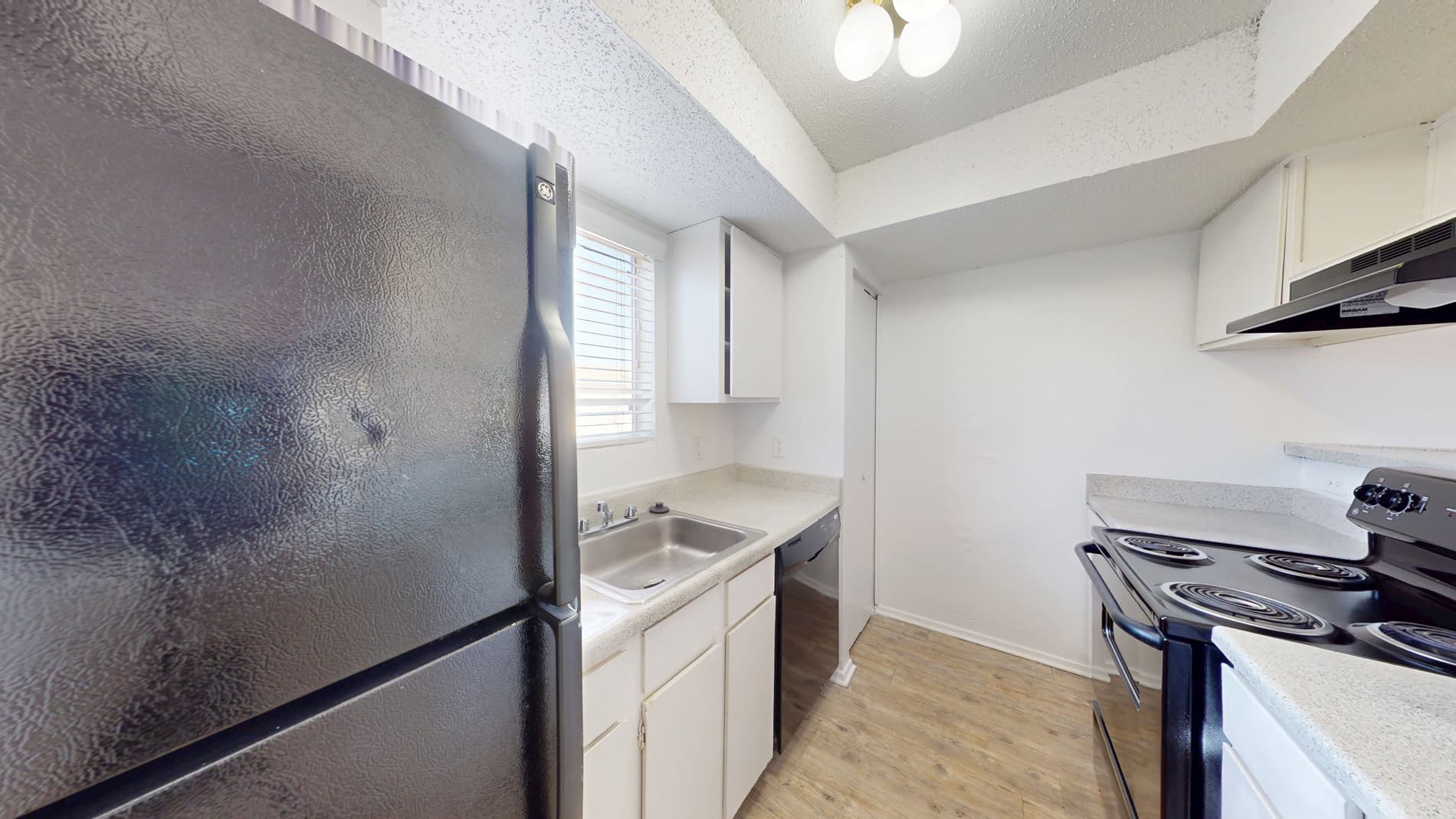 Addison Apartments at the Park 1 of 5