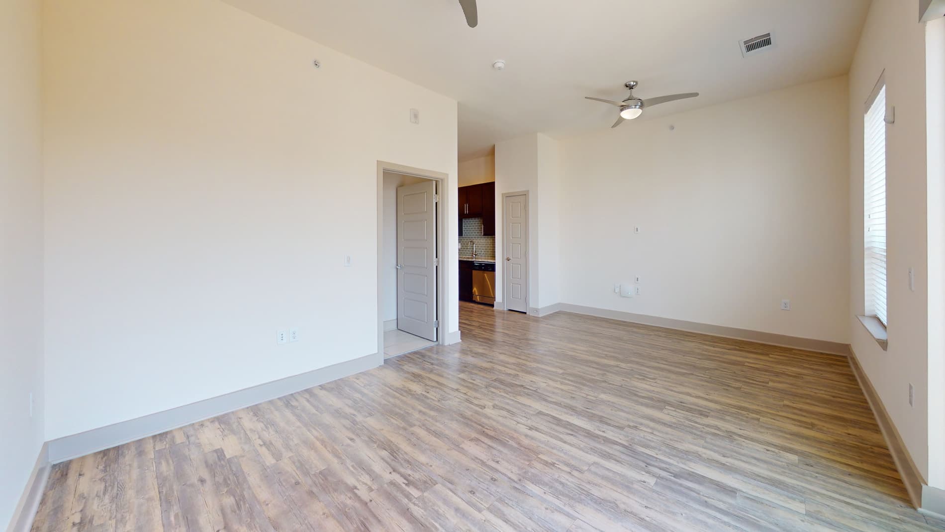 The Flats at Palisades 2 of 5