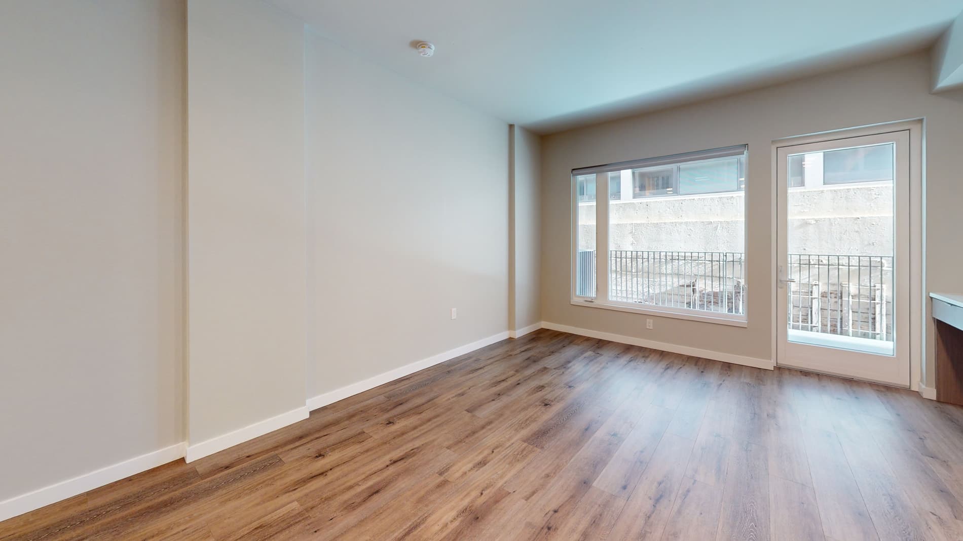 Residences at Lake Merritt 2 of 3
