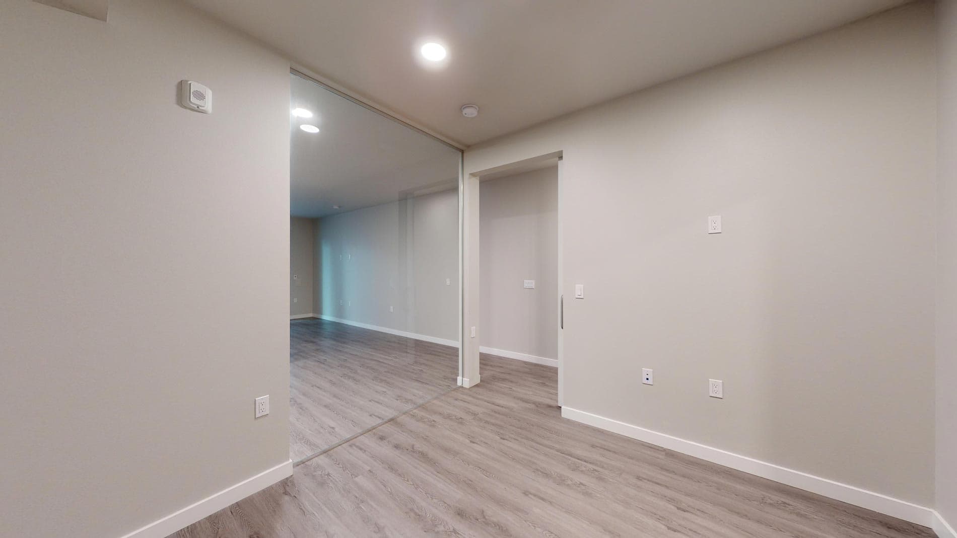 Residences at Lake Merritt 4 of 5