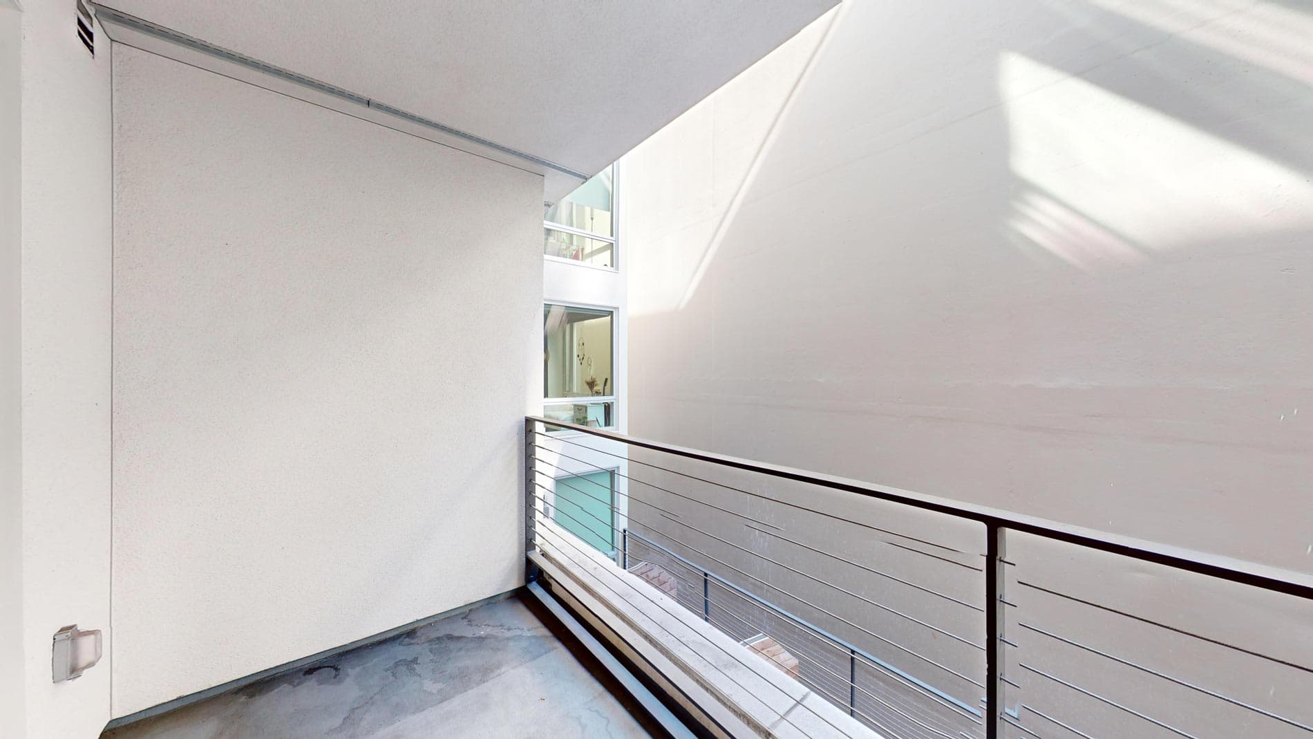 Residences at Lake Merritt 3 of 5