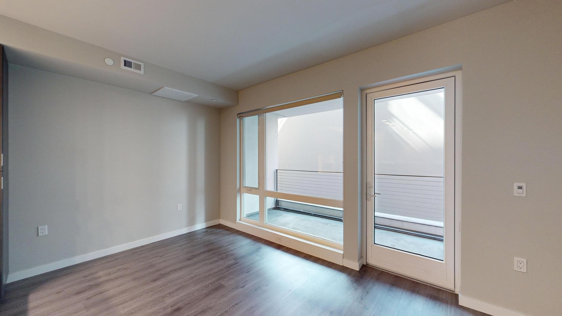 Residences at Lake Merritt 2 of 5