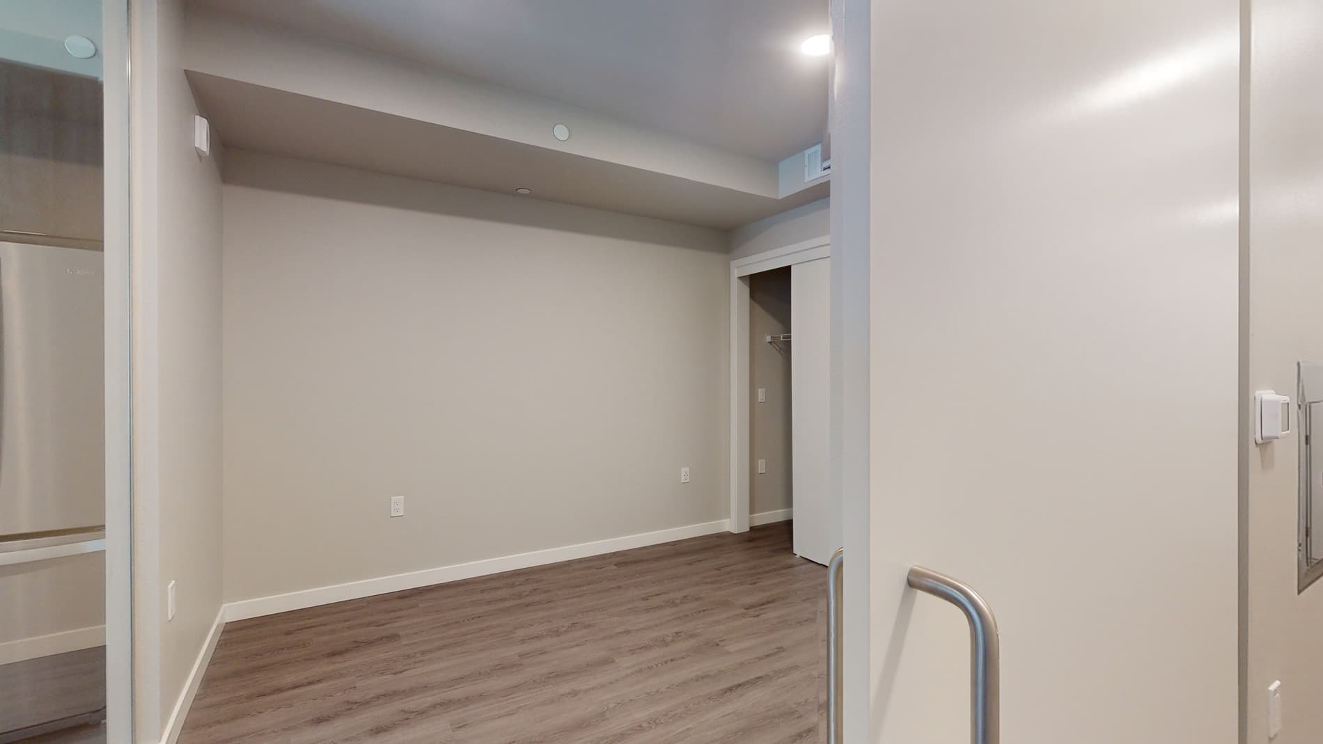 Residences at Lake Merritt 3 of 5