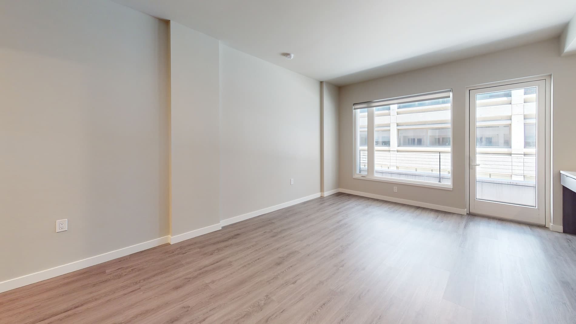 Residences at Lake Merritt 2 of 5
