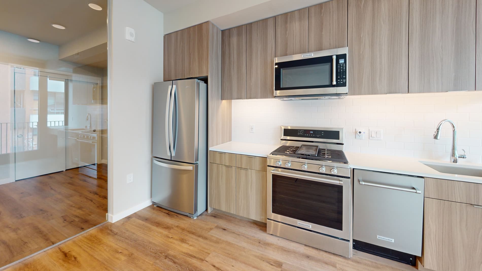 Residences at Lake Merritt 1 of 5