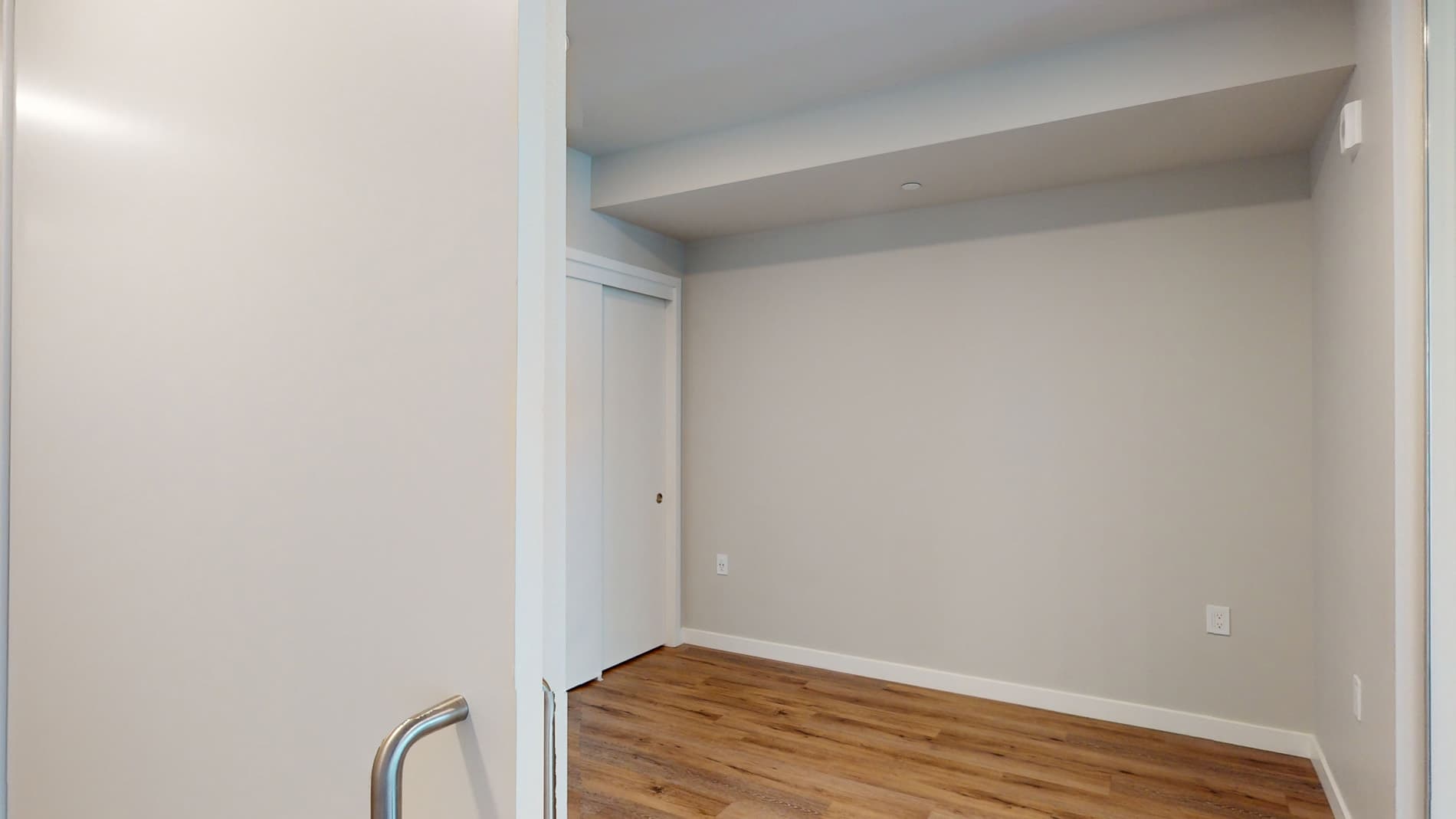 Residences at Lake Merritt 3 of 5